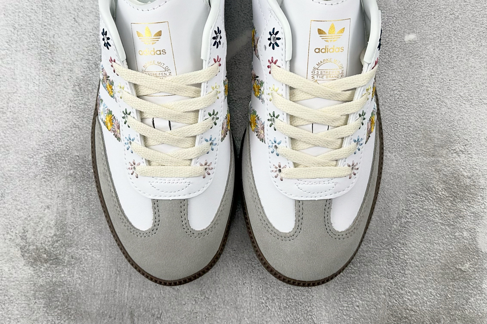 170 出口订单 juice x adidoriginals SAMBA OG Flower 花卉 白色 HQ5155