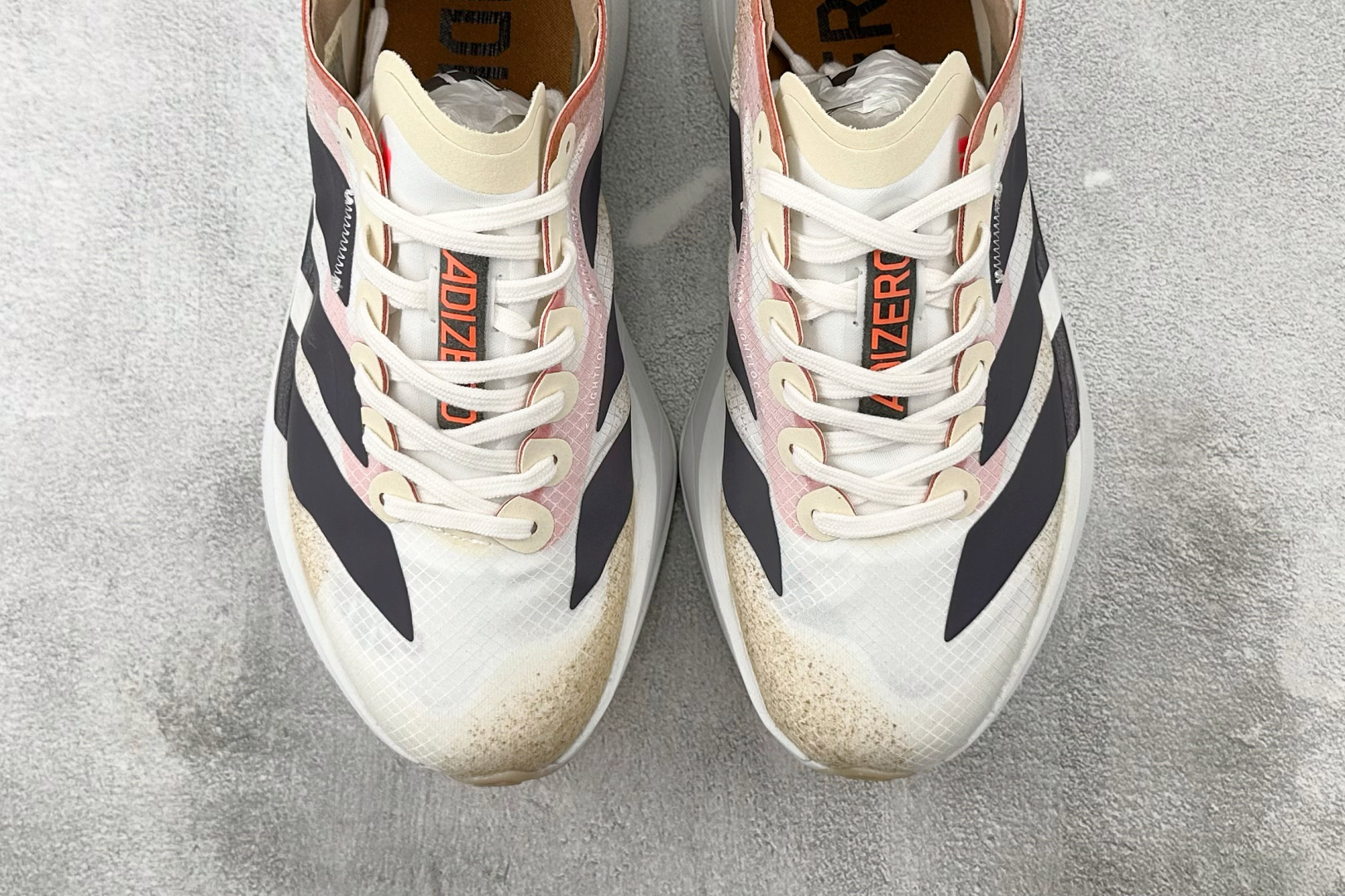 210 平台订单 adidAdizero Adios Pro 4 粉白色 JR6367