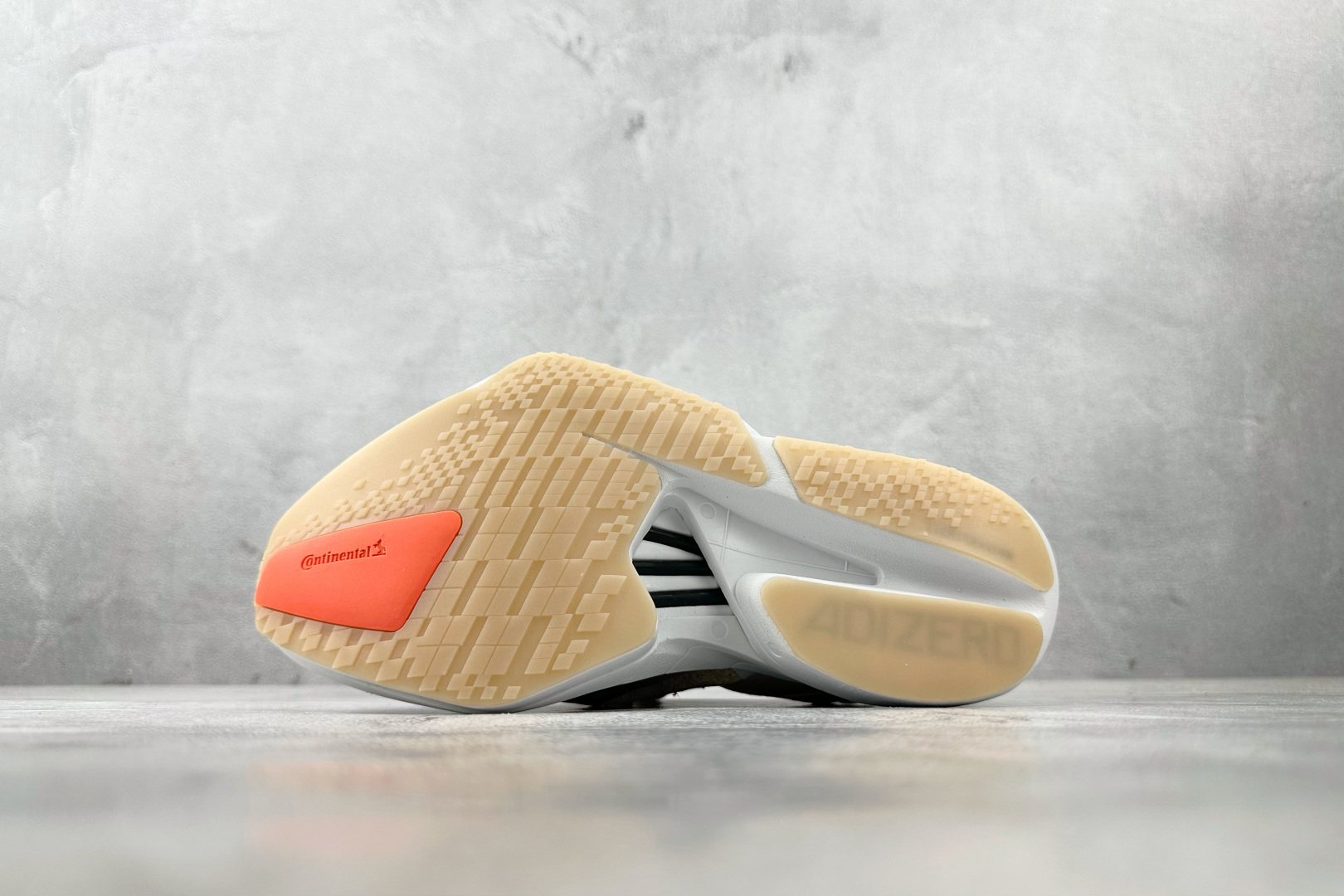 210 平台订单 adidAdizero Adios Pro 4 白橙色 JR6359