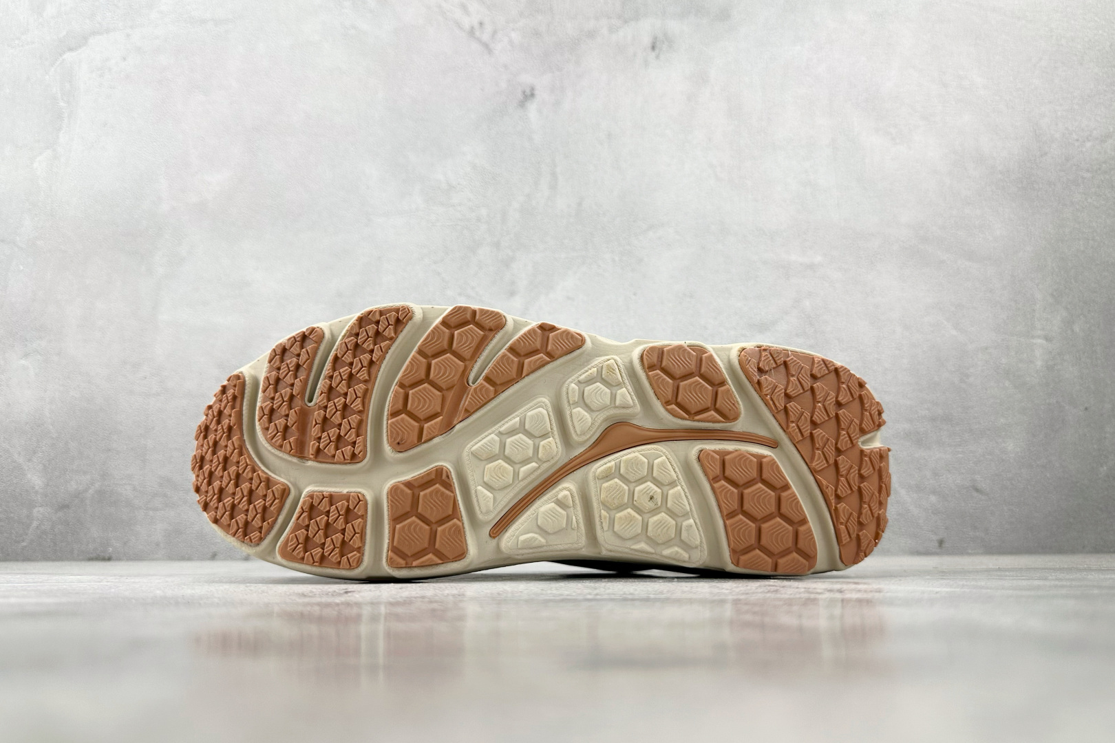 210 东南亚订单 HOKA ONE ONE Bondi B3 LS 米色 1155351-OKT