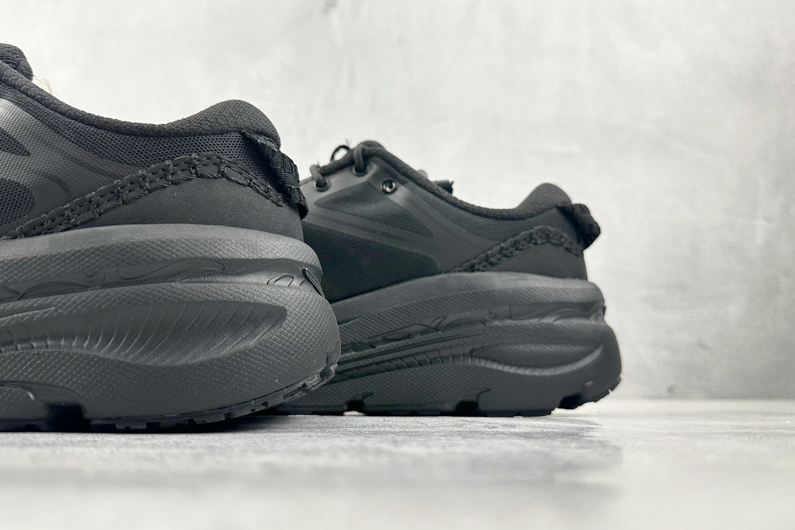 210 东南亚订单 HOKA ONE ONE Bondi B3 LS 黑色 1155351-BBNB