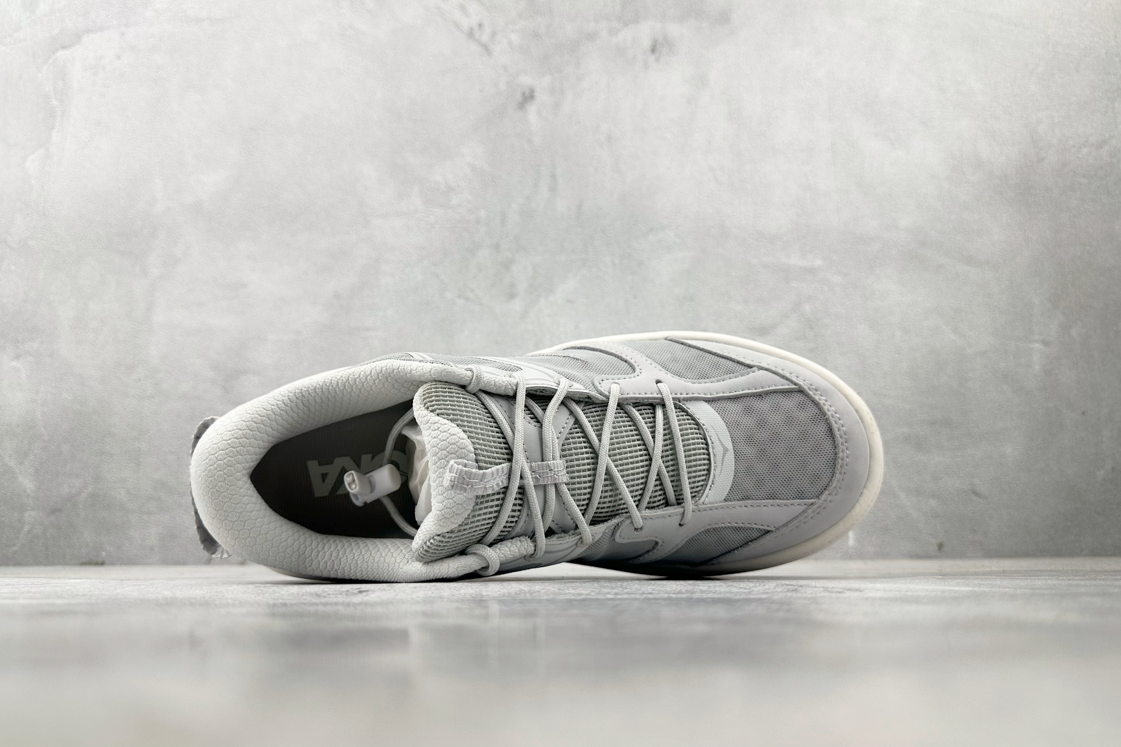 210 东南亚订单 HOKA ONE ONE Bondi B3 LS 灰色 1155351W-050