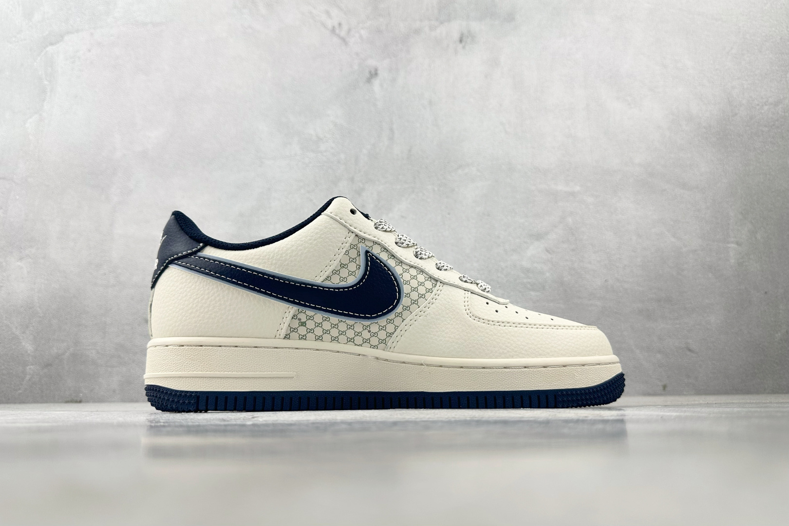 260 Nike Air Force 1'07 GUCCI 联名 米白蓝 XS1958-564