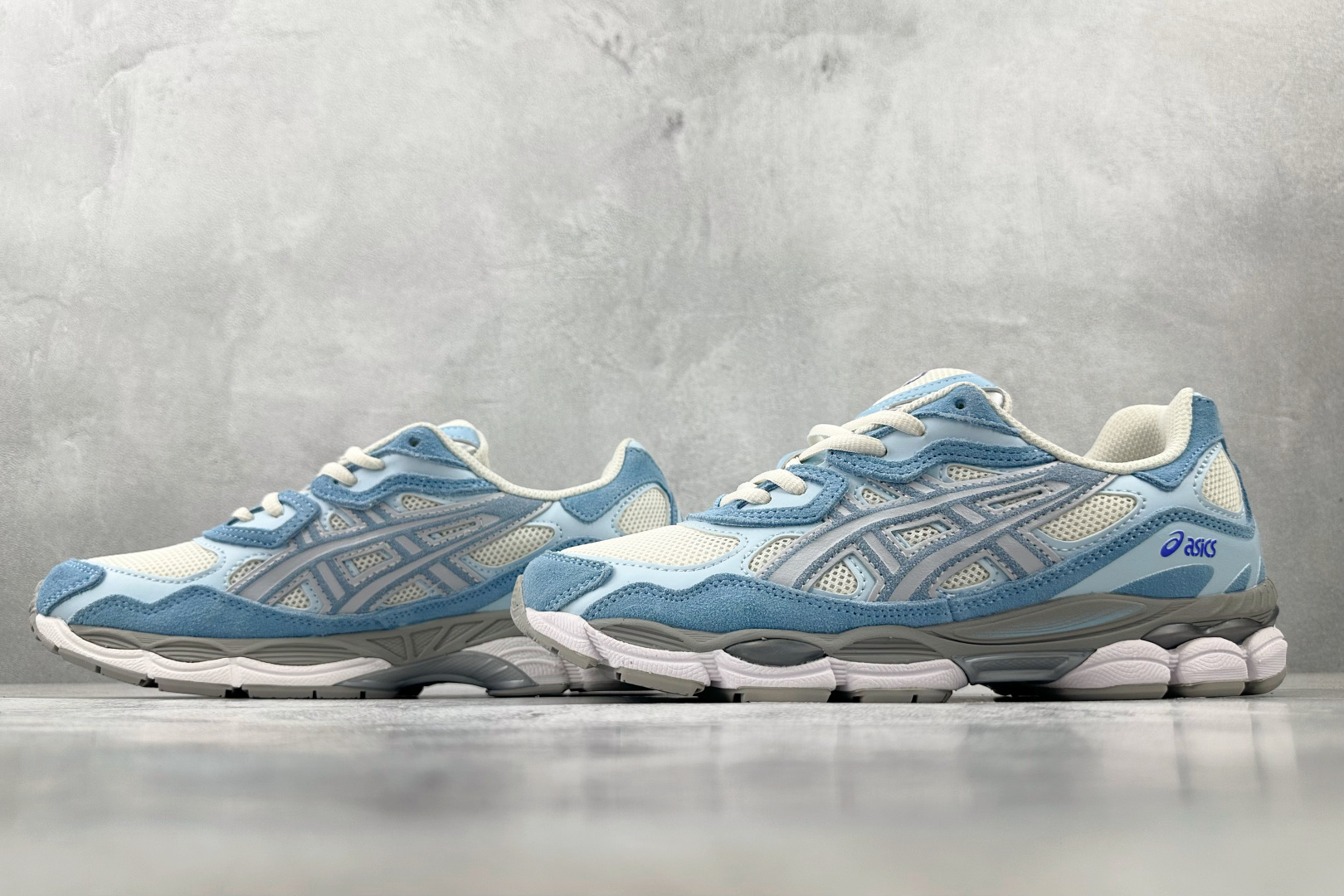 200 Asics GEL-NYC系列 蓝色 1203A383-107