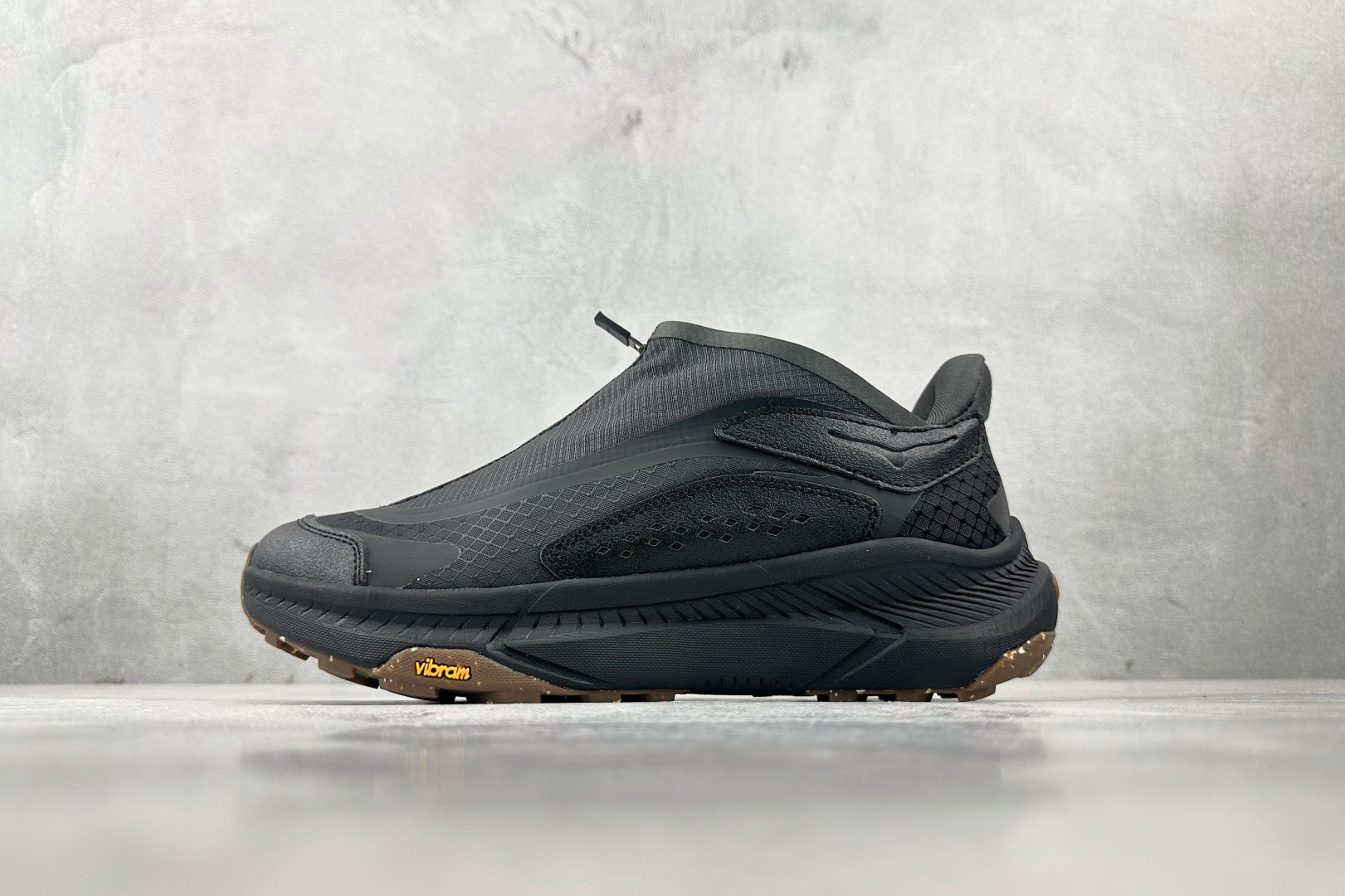 东南亚订单 HOKA ONE ONE PROJECT TRANSPORT 黑色 1162850-CRBN