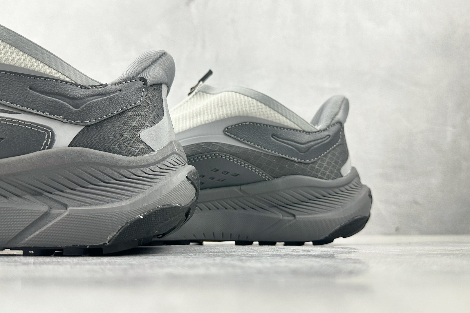 东南亚订单 HOKA ONE ONE PROJECT TRANSPORT 灰色 1162850-SST