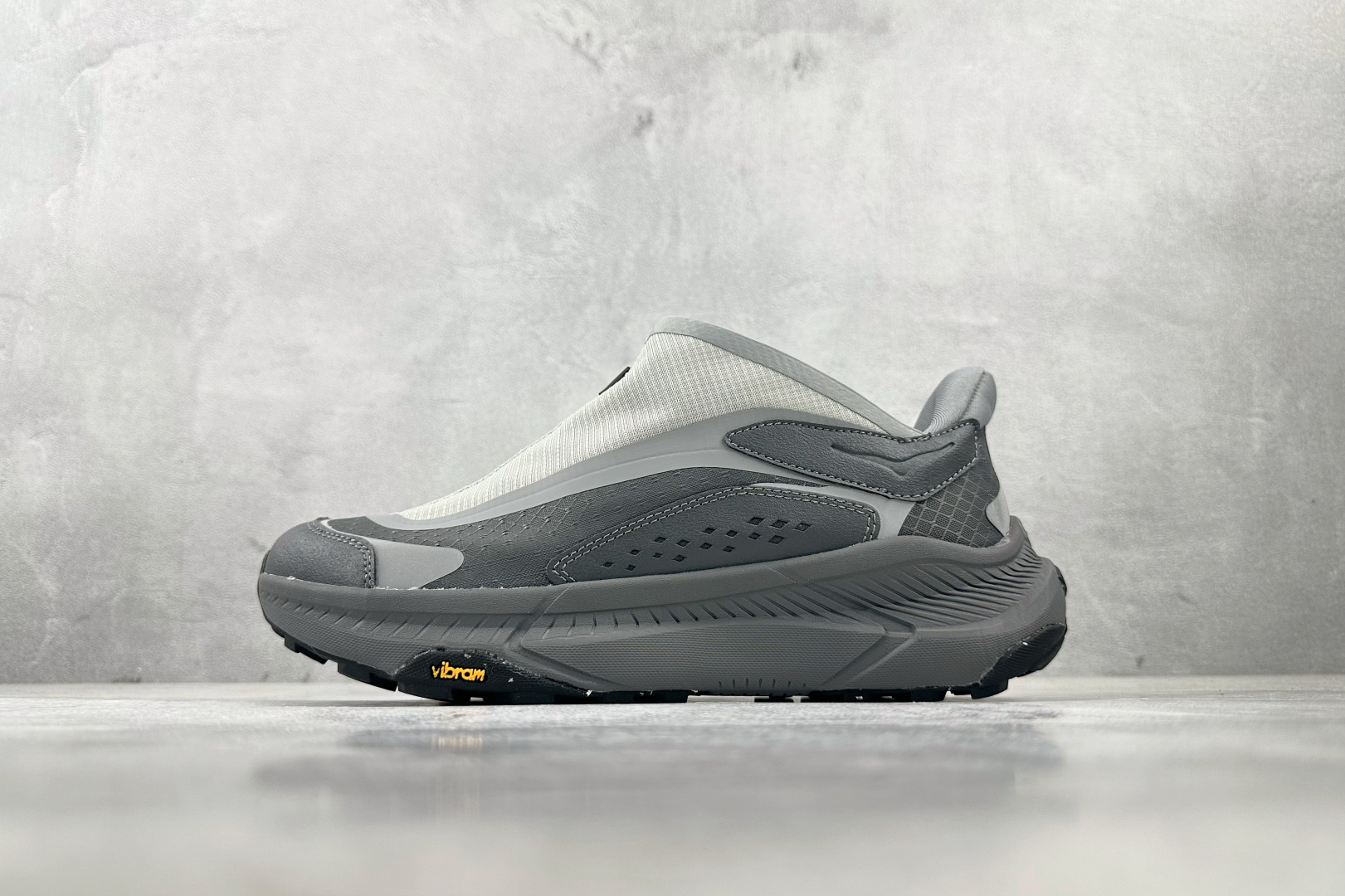 东南亚订单 HOKA ONE ONE PROJECT TRANSPORT 灰色 1162850-SST