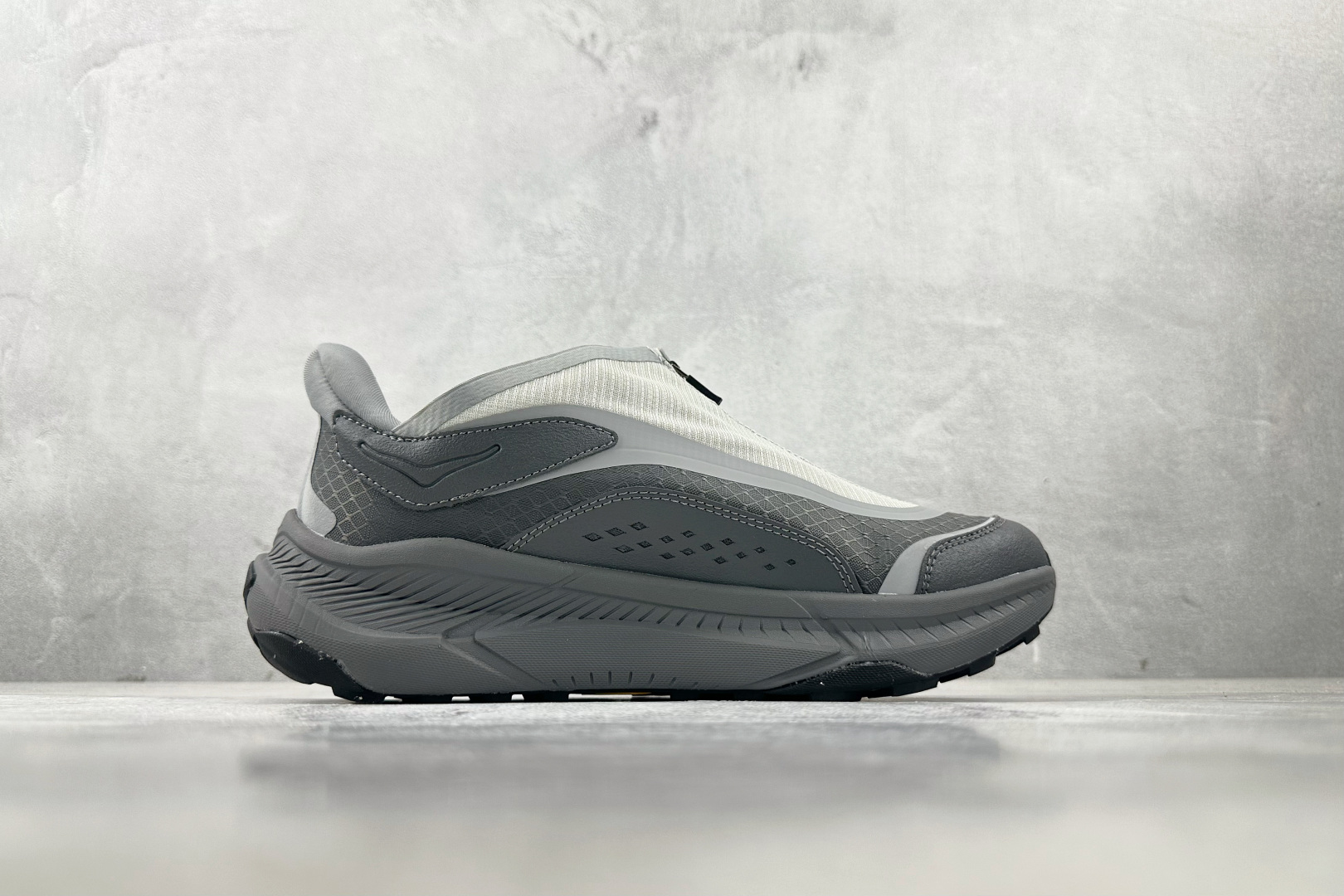 东南亚订单 HOKA ONE ONE PROJECT TRANSPORT 灰色 1162850-SST