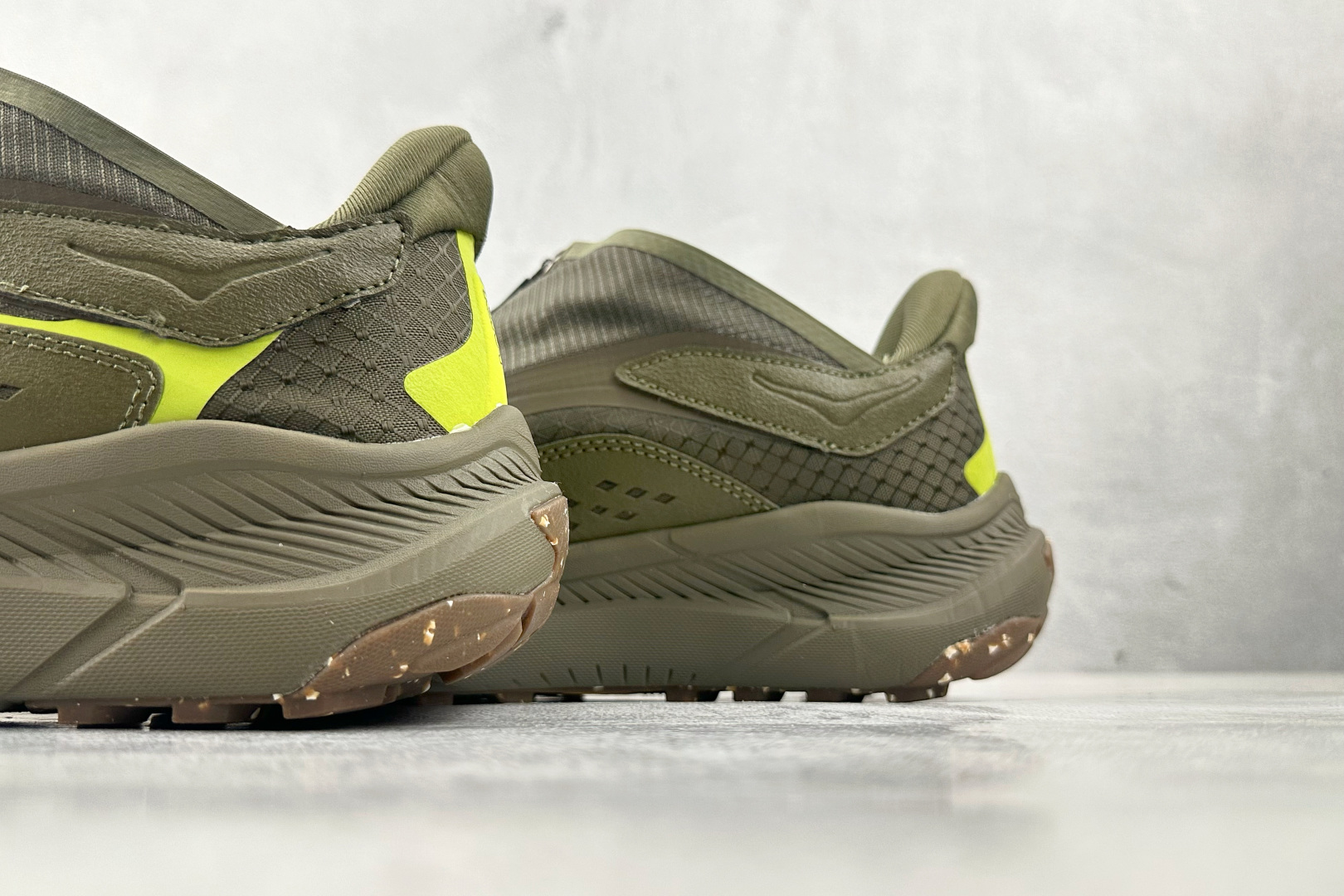 东南亚订单 HOKA ONE ONE PROJECT TRANSPORT 橄榄绿 1162850-DTQ
