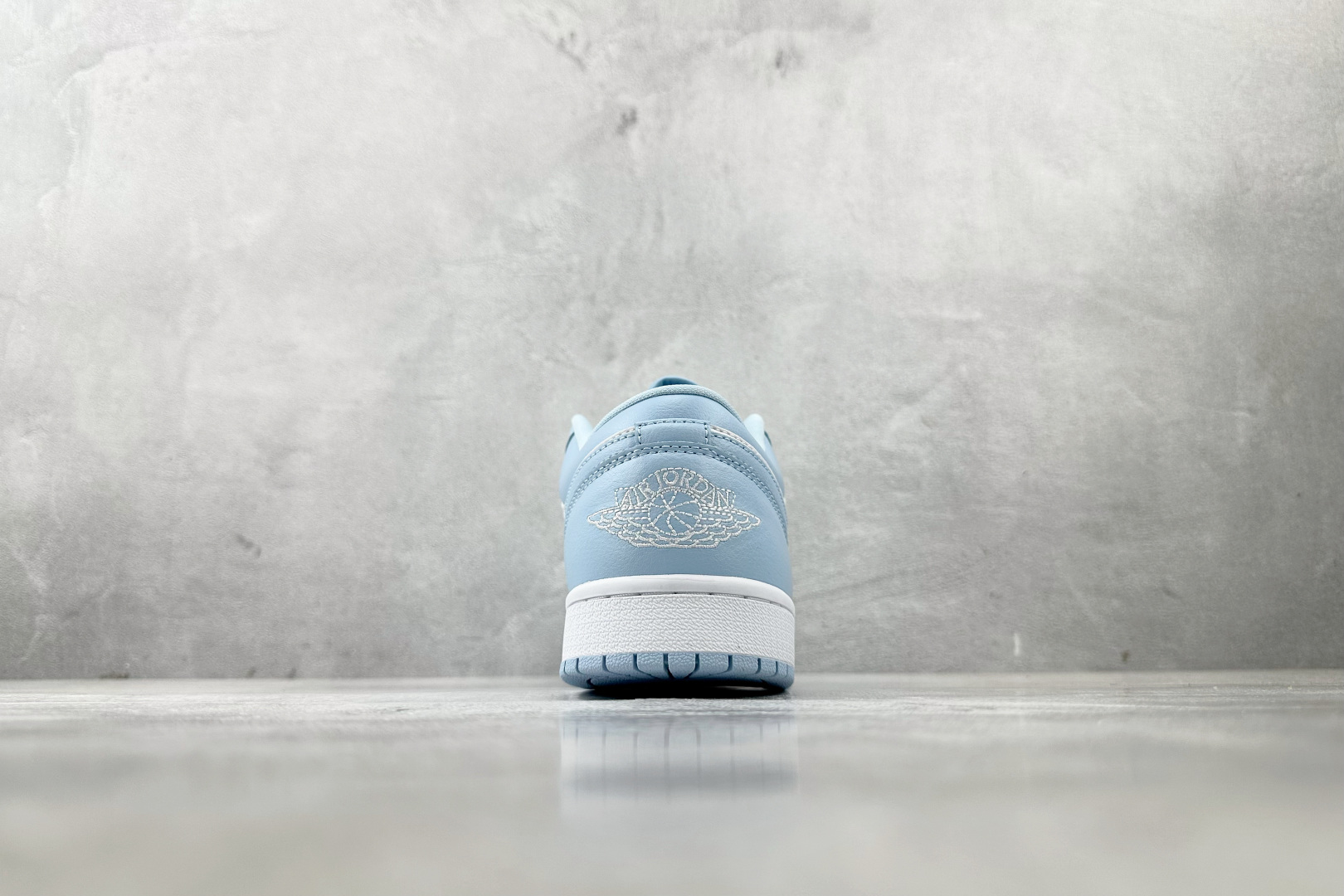 Jordan Air Jordan 1 low 北卡蓝 DC0774-141