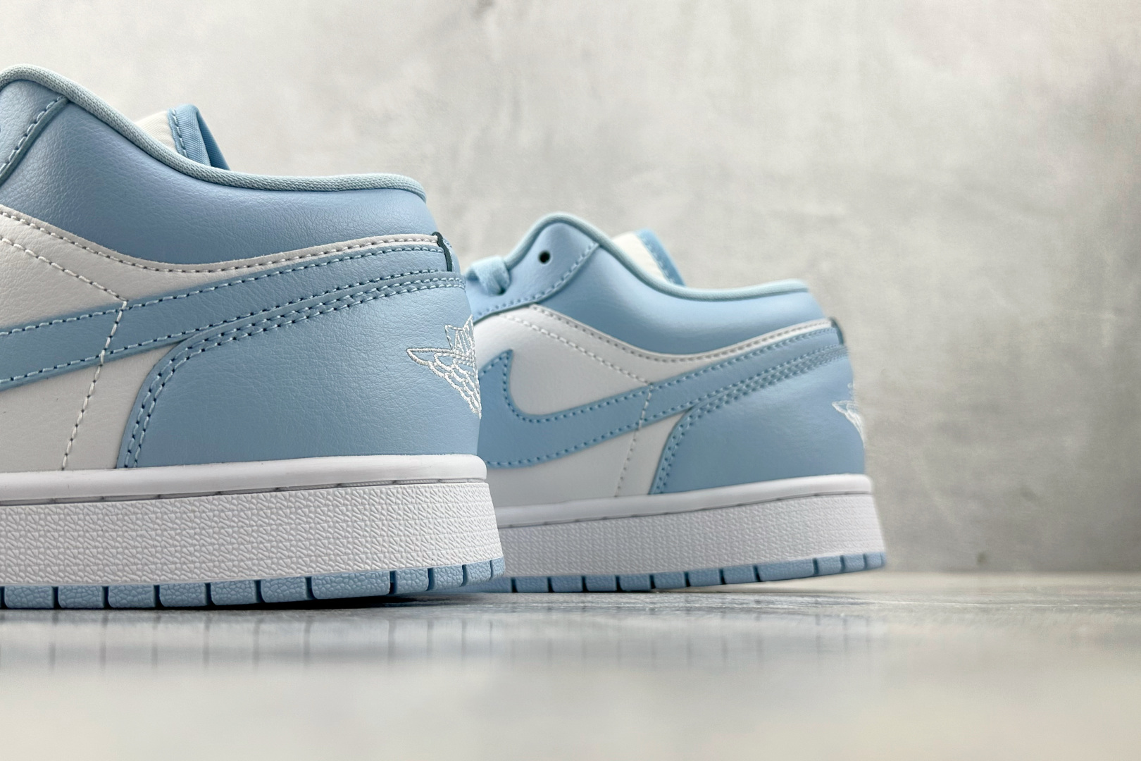 Jordan Air Jordan 1 low 北卡蓝 DC0774-141