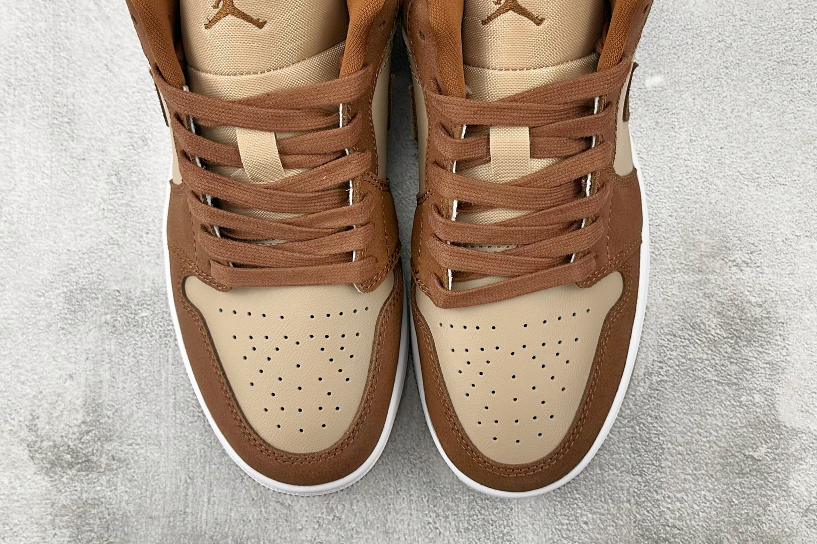 Jordan Air Jordan 1 low 棕褐色 FJ3453-200