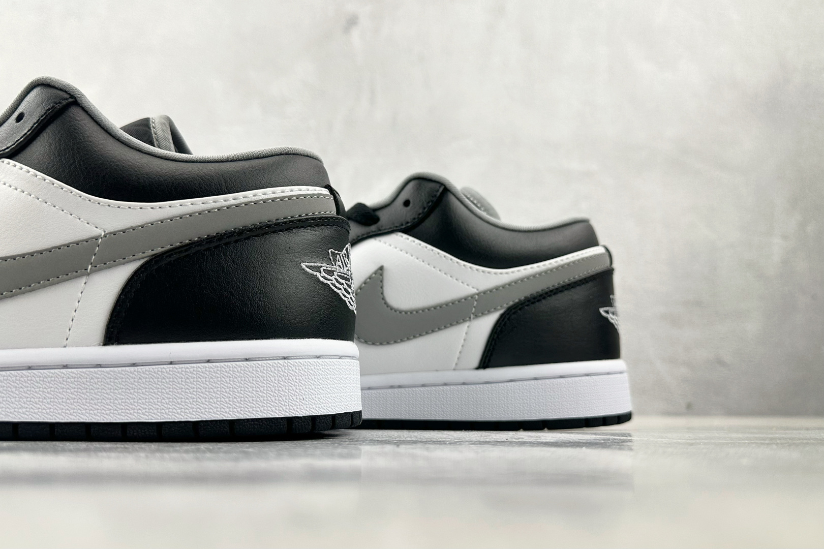 Jordan Air Jordan 1 low 黑白灰 553558-040