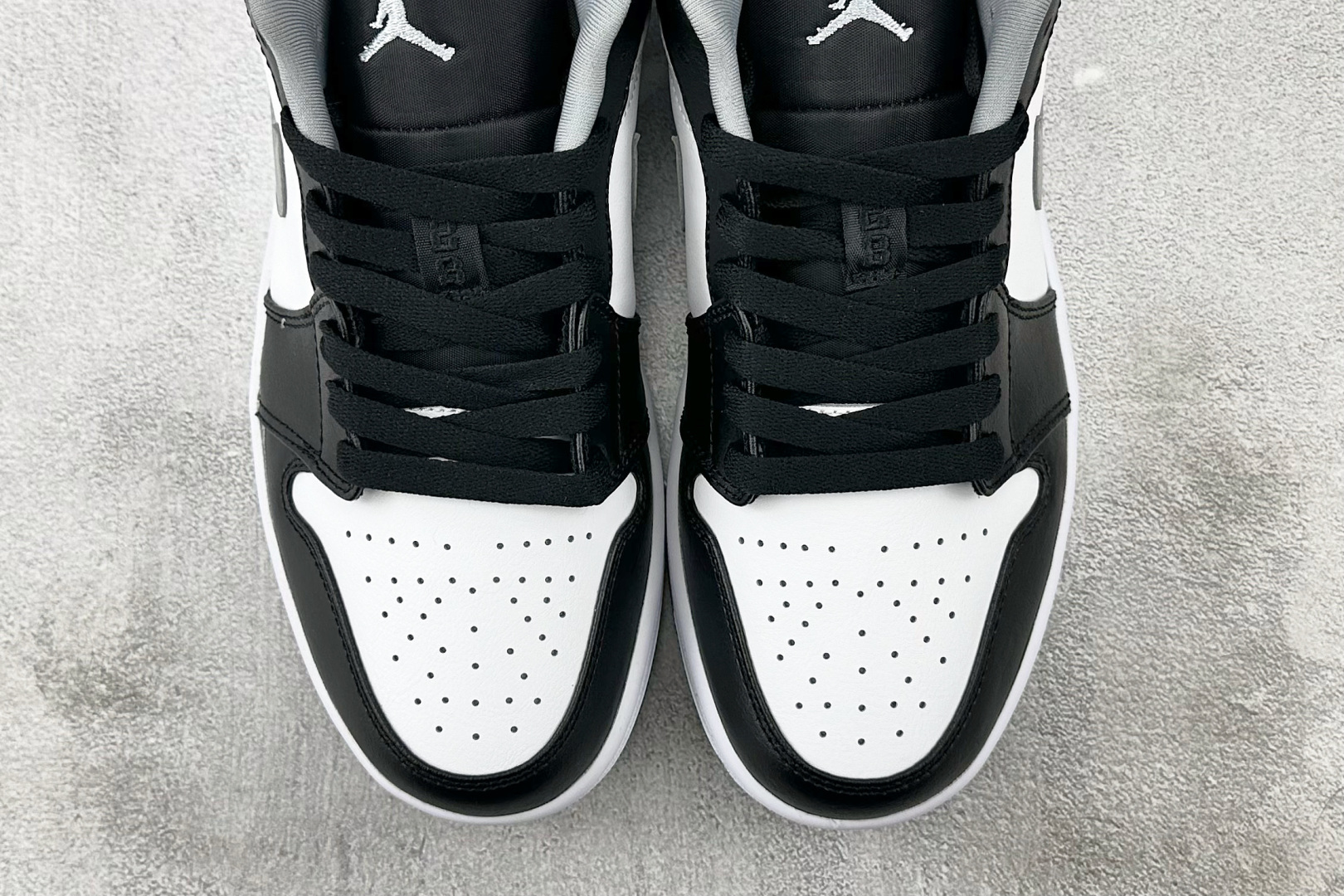 Jordan Air Jordan 1 low 黑白灰 553558-040