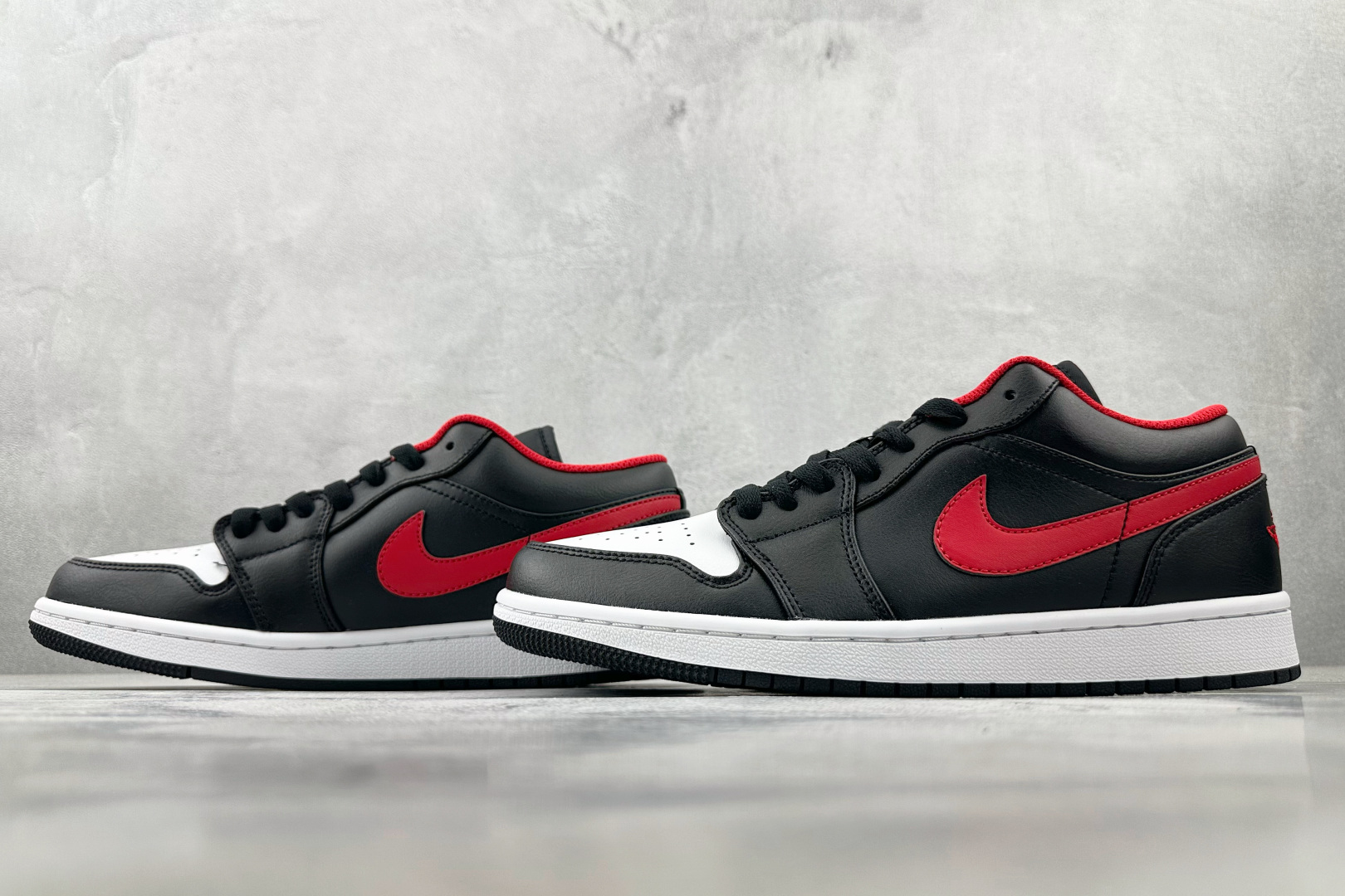 Jordan Air Jordan 1 low 黑红 553560-063