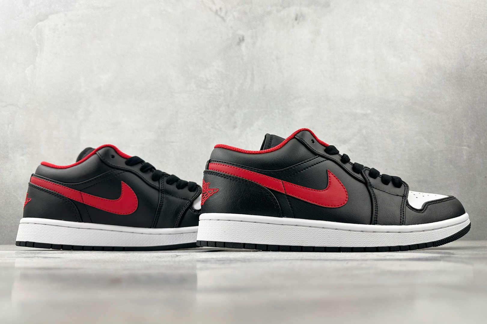 Jordan Air Jordan 1 low 黑红 553560-063
