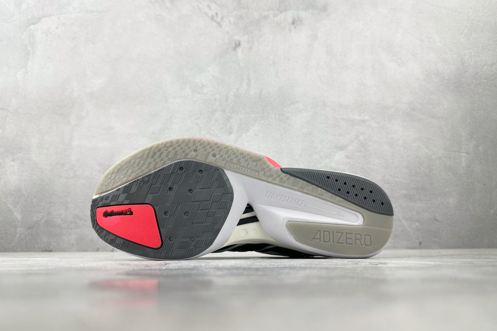 平台订单 adidAdizero Boston 13 白色 JS4932