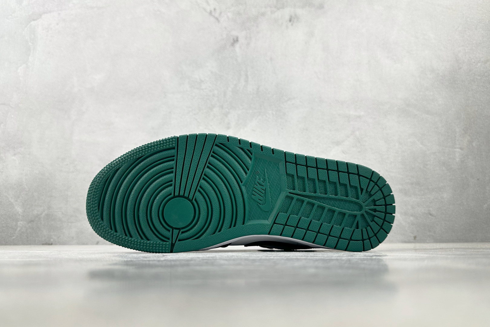 Jordan Air Jordan 1 low 黑绿 553560-113