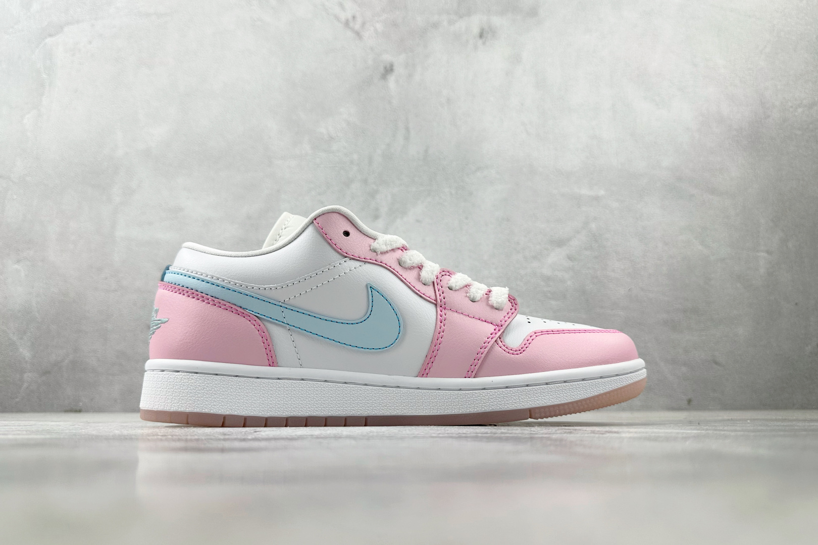 Jordan Air Jordan 1 low 白粉 HM3706-141