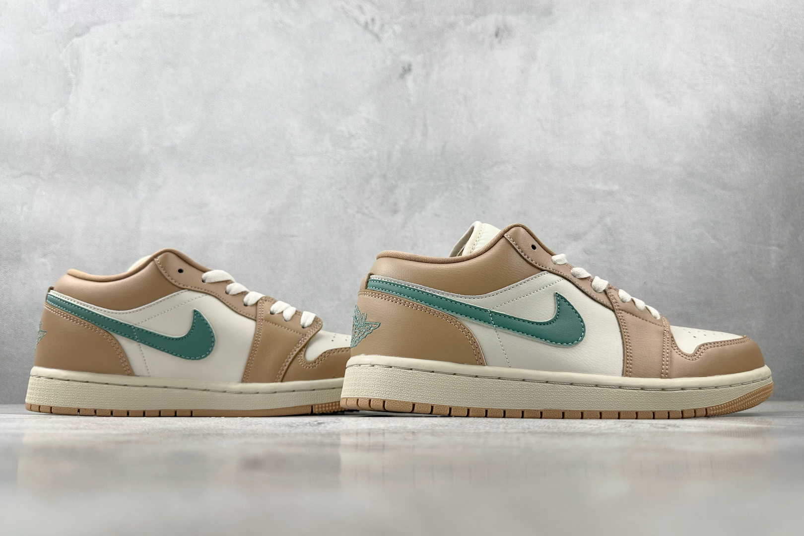 综合版 Jordan Air Jordan 1 米橙 DC0774-130