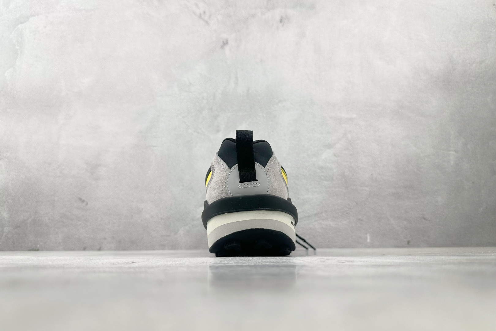 ZX 神版 
Sacai x Nike Zegamadome SP 联名款 黑灰色

货号：HQ8618