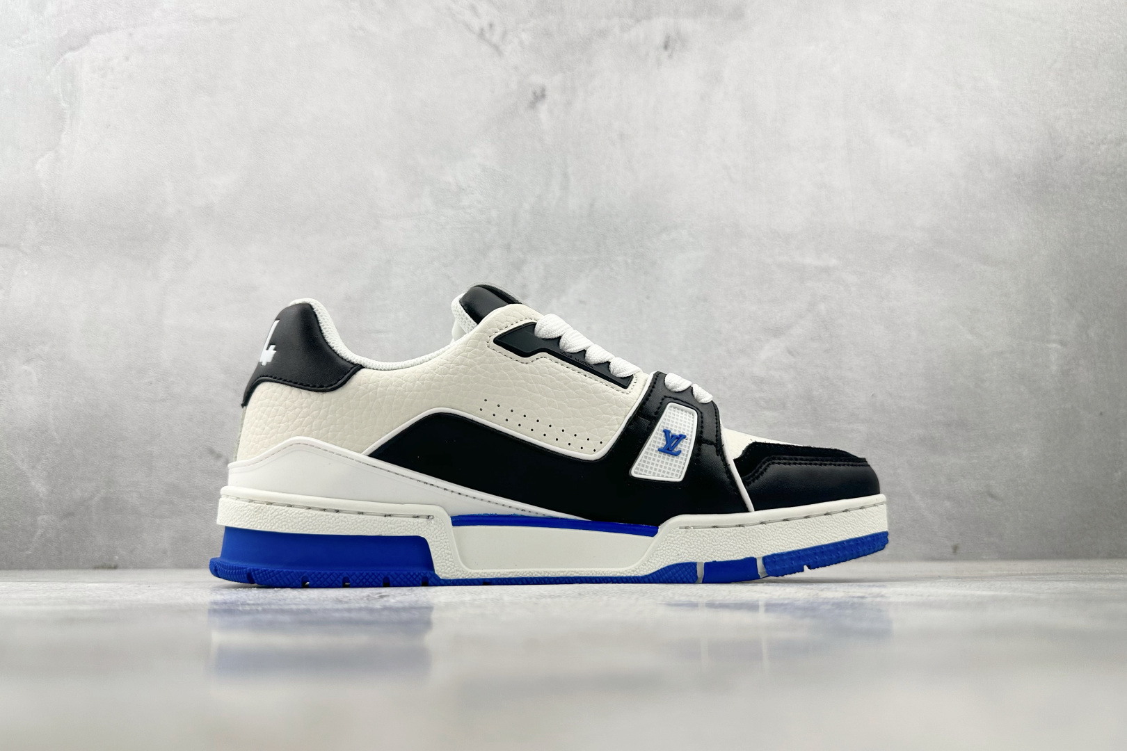图片[2]-TX  LOUIS VUITTON Trainer 蓝黑色 货号：1ADDYZ 尺码：39 40 41 42 43 44 45 46-选品中心