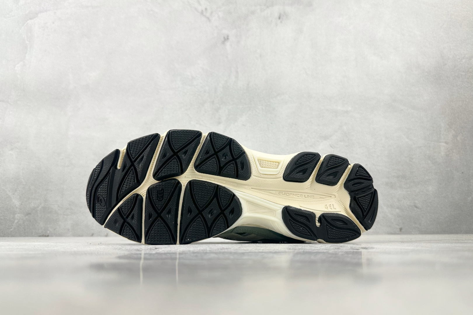 Asics GEL-NYC系列 绿色 1203A383-302
