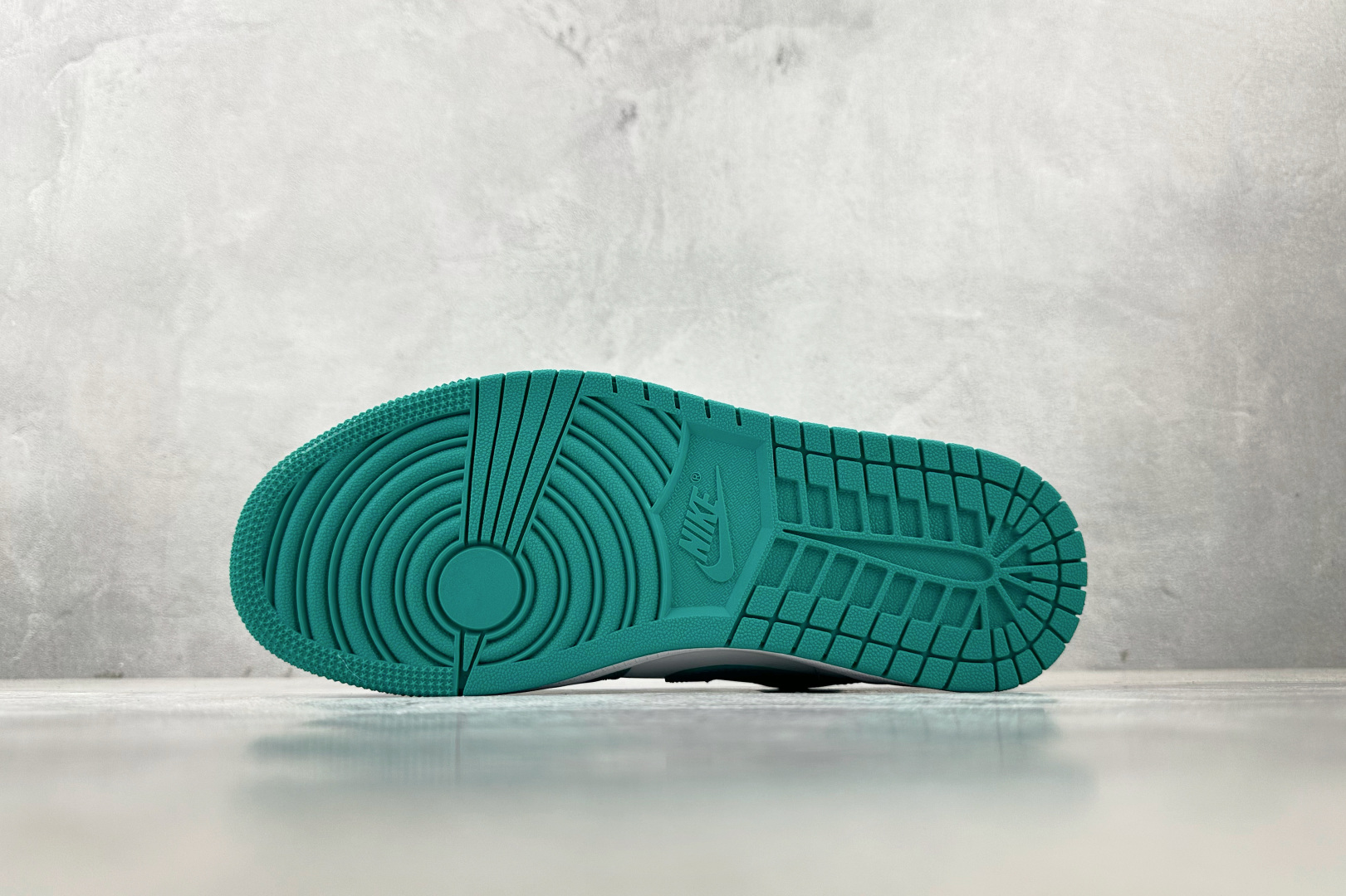 Jordan Air Jordan 1 low 白绿 DC0774-132