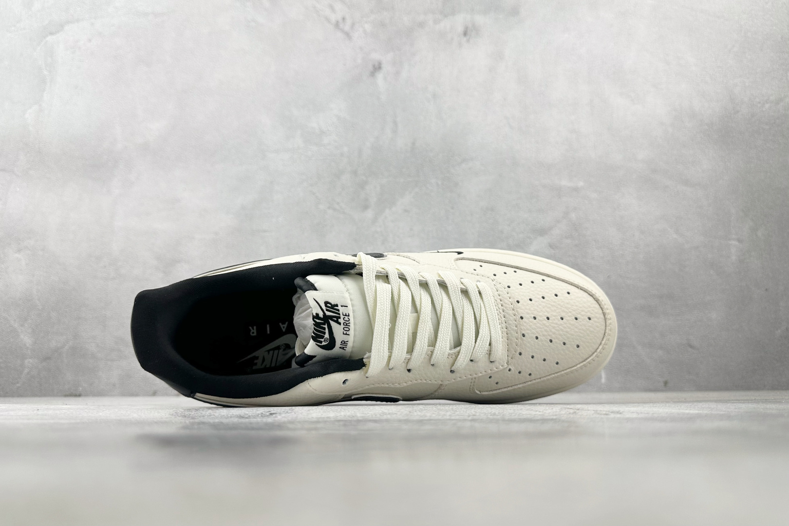 Nike Air Force 1'07 鬼脸 联名 米白黑 DF0188-072
