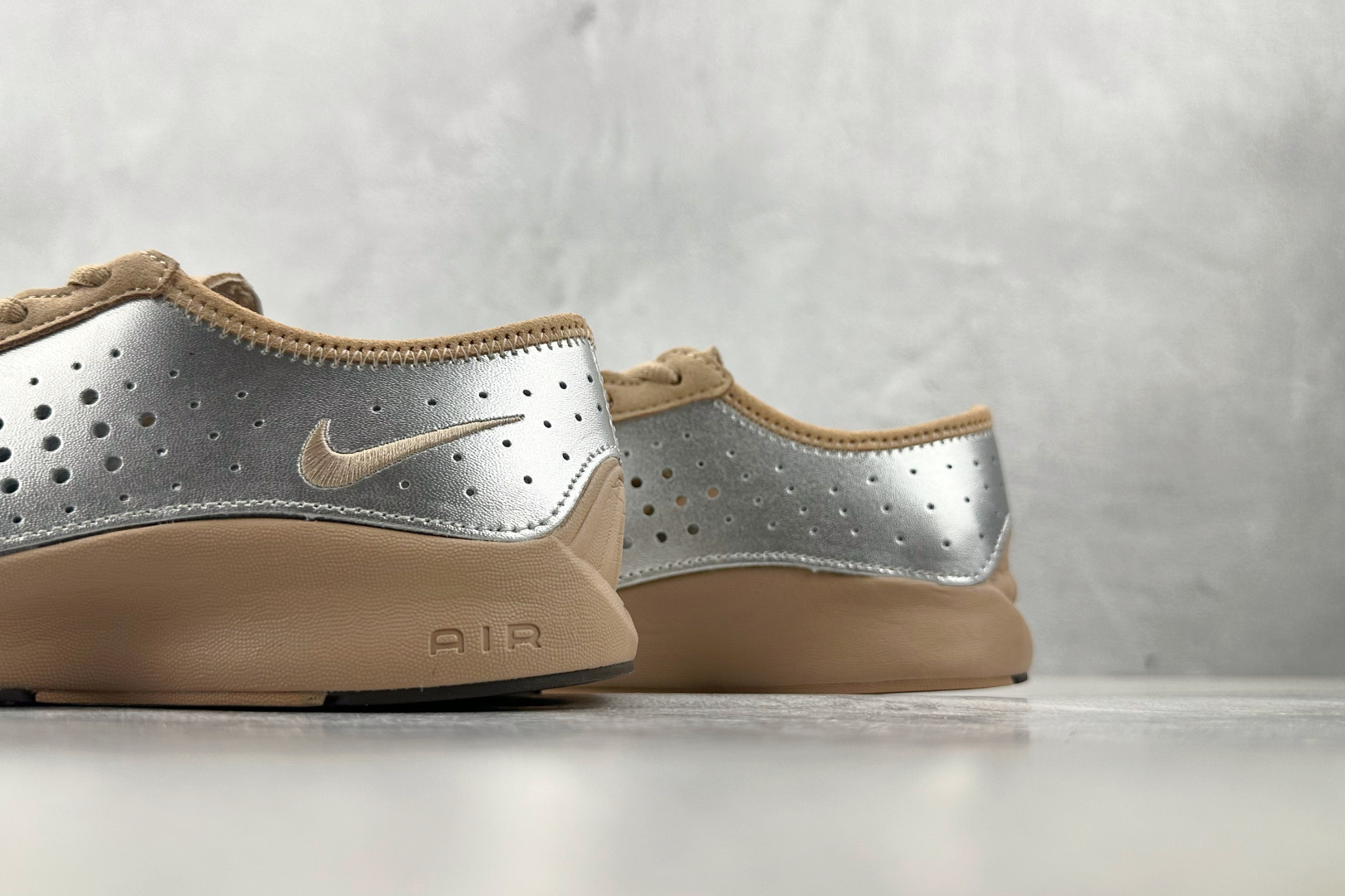 最强性价比 Nike Air Superfly 银色 IB5824-200