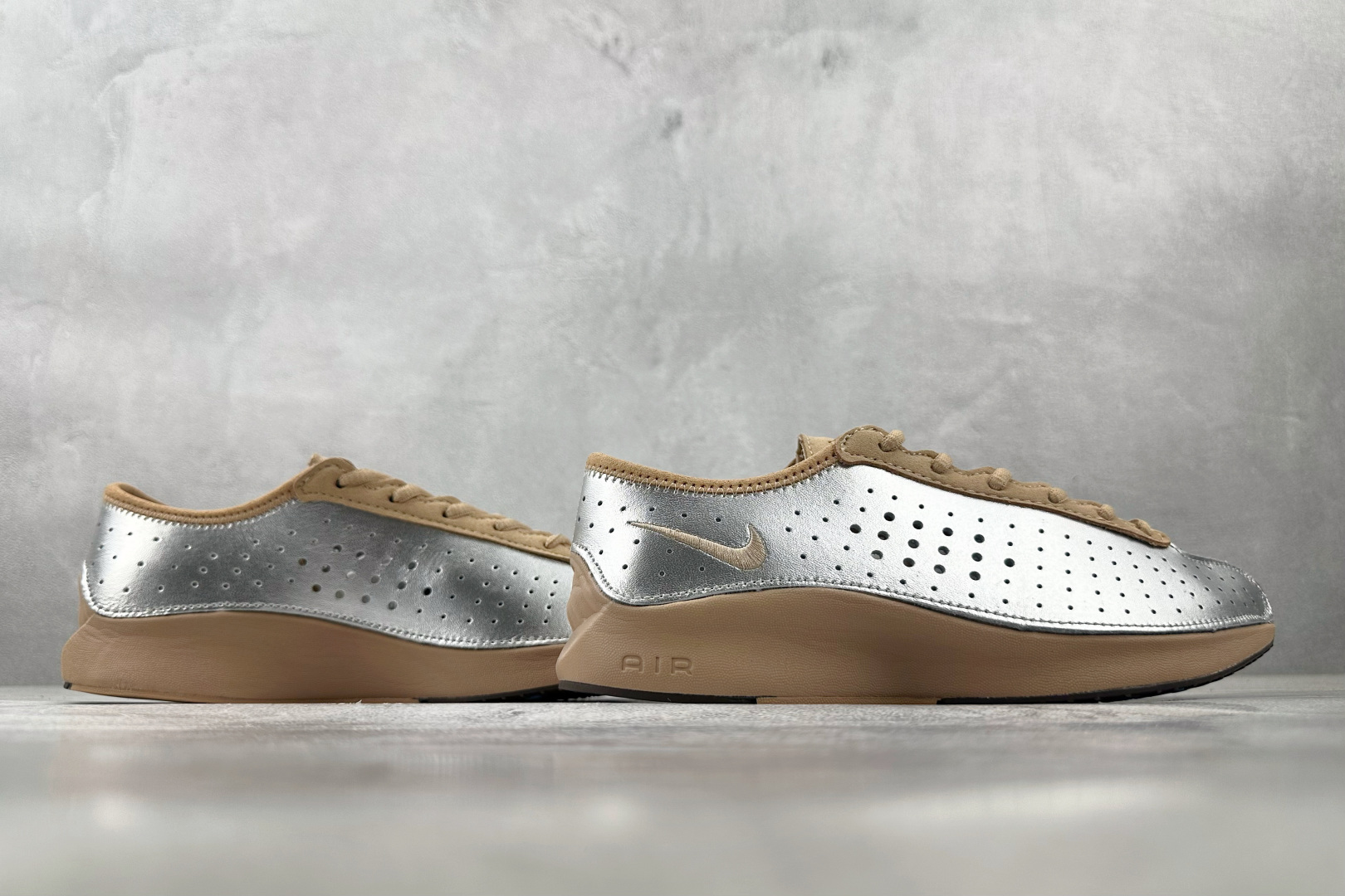 最强性价比 Nike Air Superfly 银色 IB5824-200
