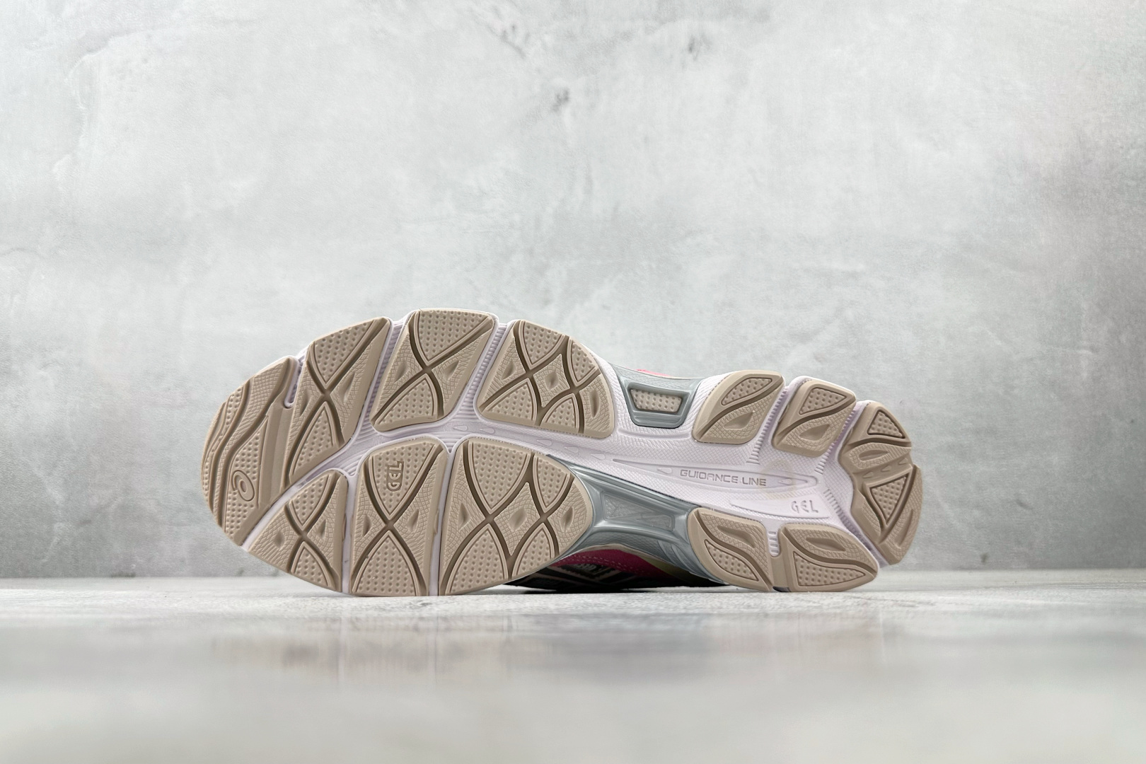 Asics GEL-NYC系列 米粉色 1203A383-104