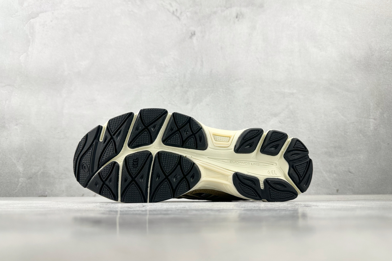 Asics GEL-NYC系列 灰褐色 1203A383-005