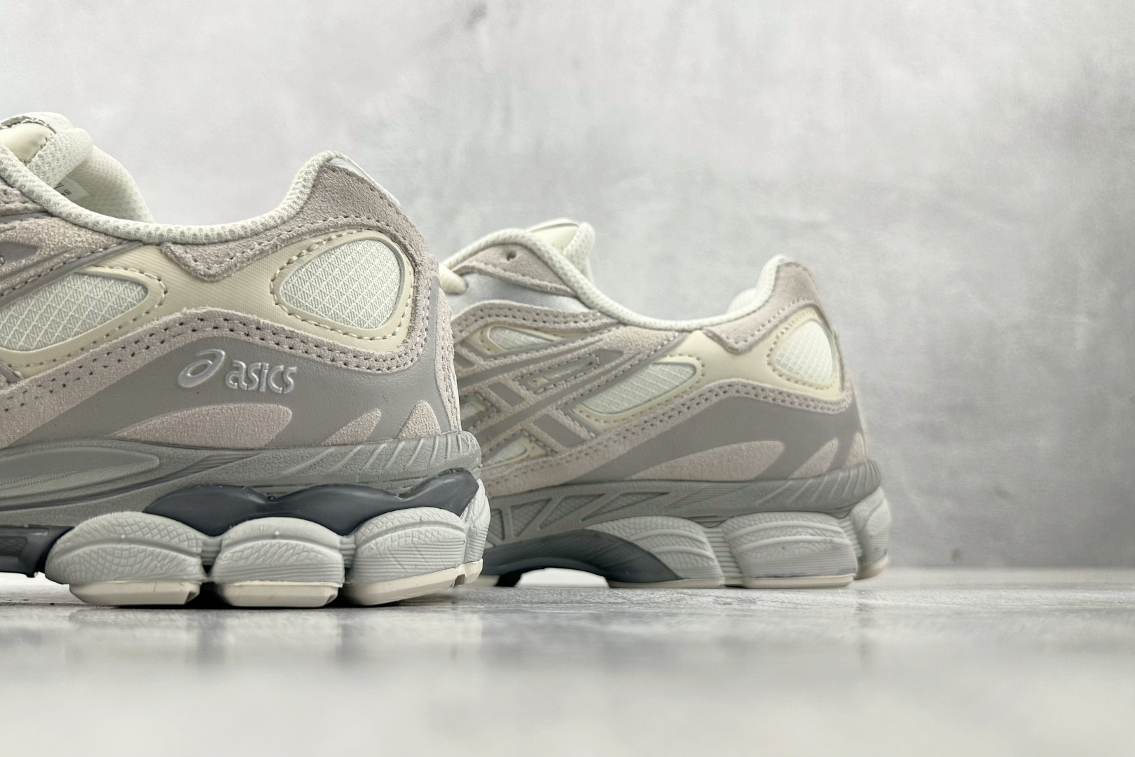 Asics GEL-NYC系列 浅灰 1203A739-100