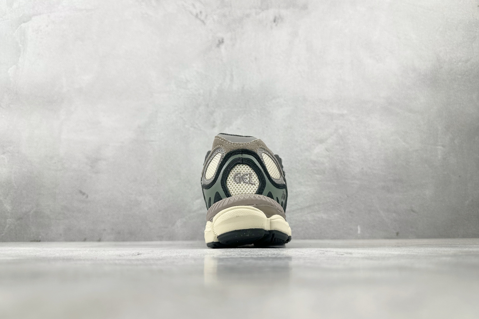 Asics GEL-NYC系列 燕麦灰 1201A789-250