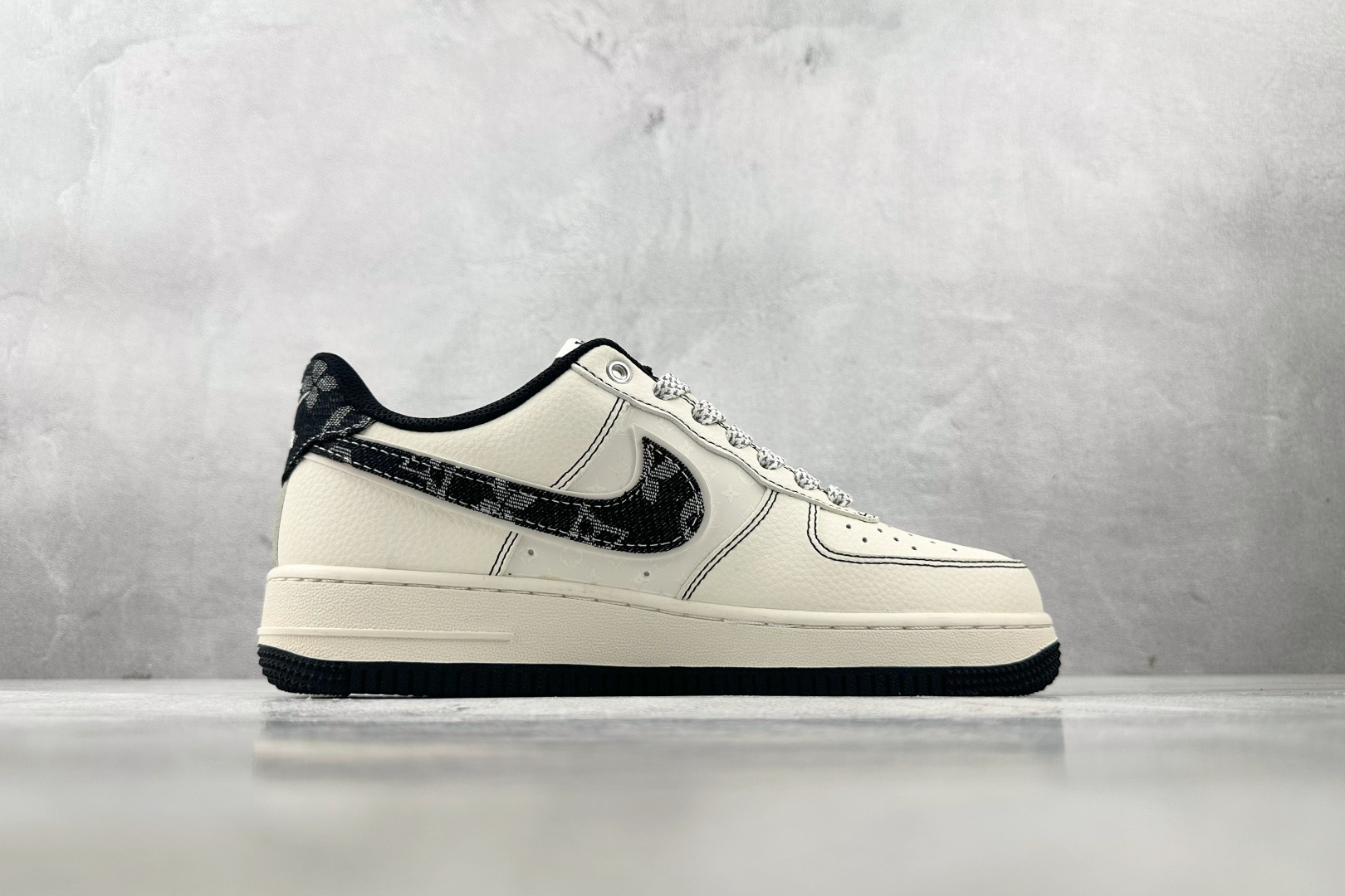 Nike Air Force 1'07 LV 联名 米白黑 YX5066-347