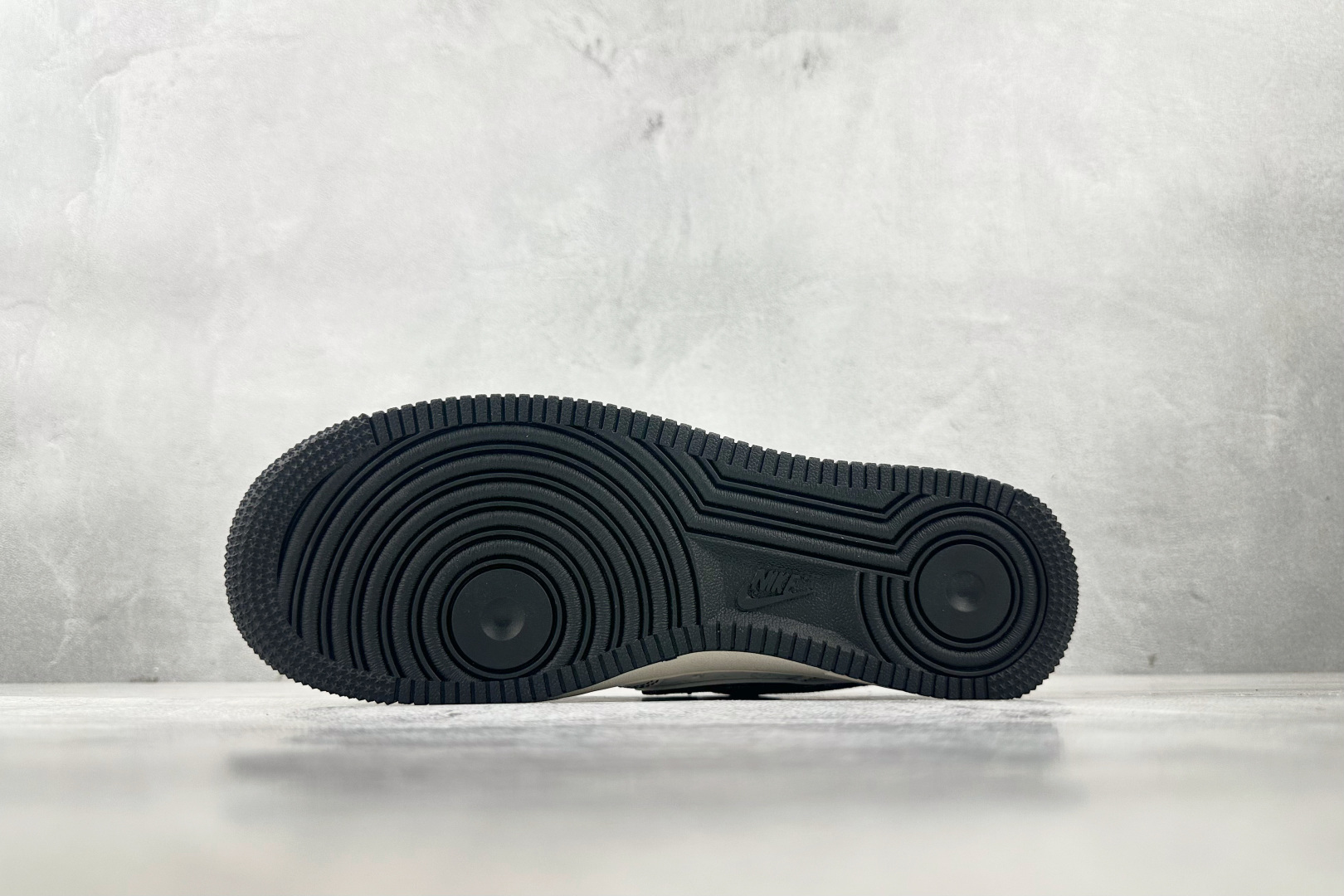 Nike Air Force 1'07 LV 联名 米白黑 YX5066-347