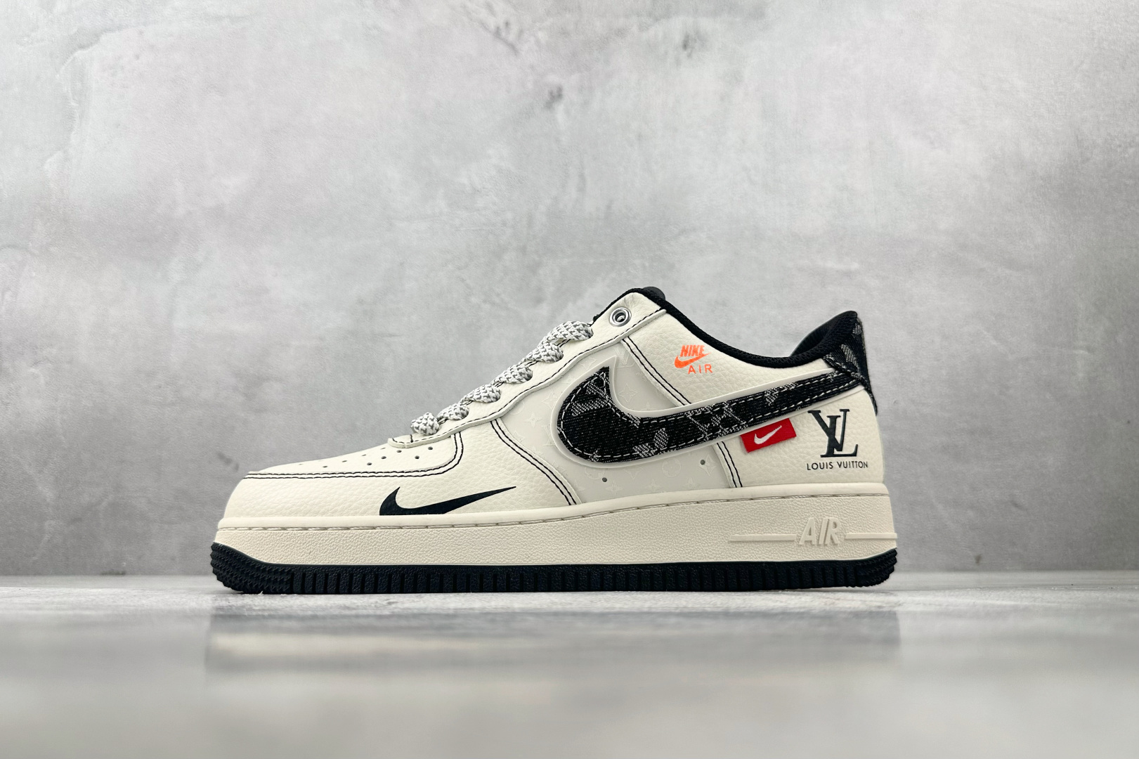 Nike Air Force 1’07 LV 联名 米白黑 YX5066-347
