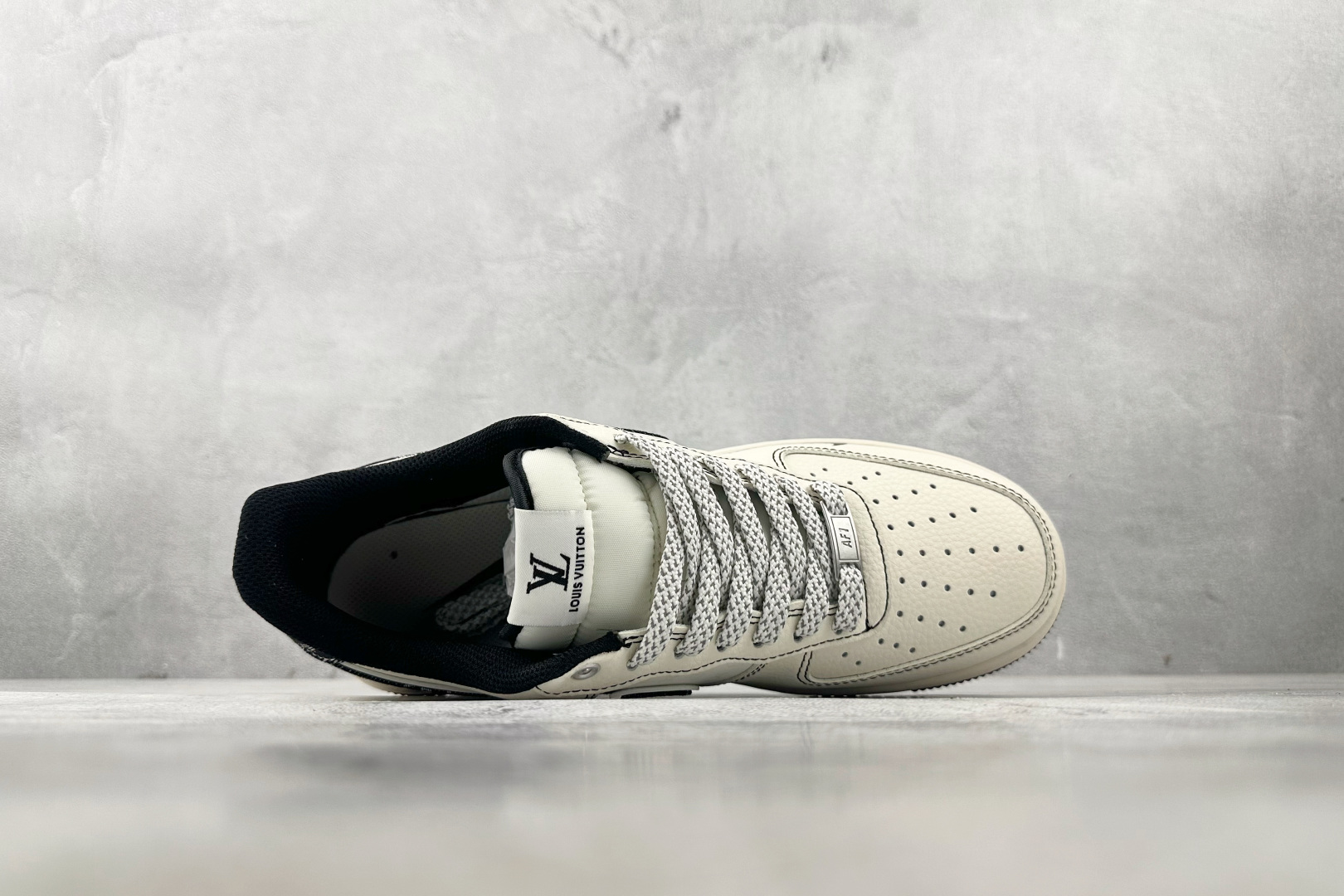 Nike Air Force 1'07 LV 联名 米白黑 YX5066-347