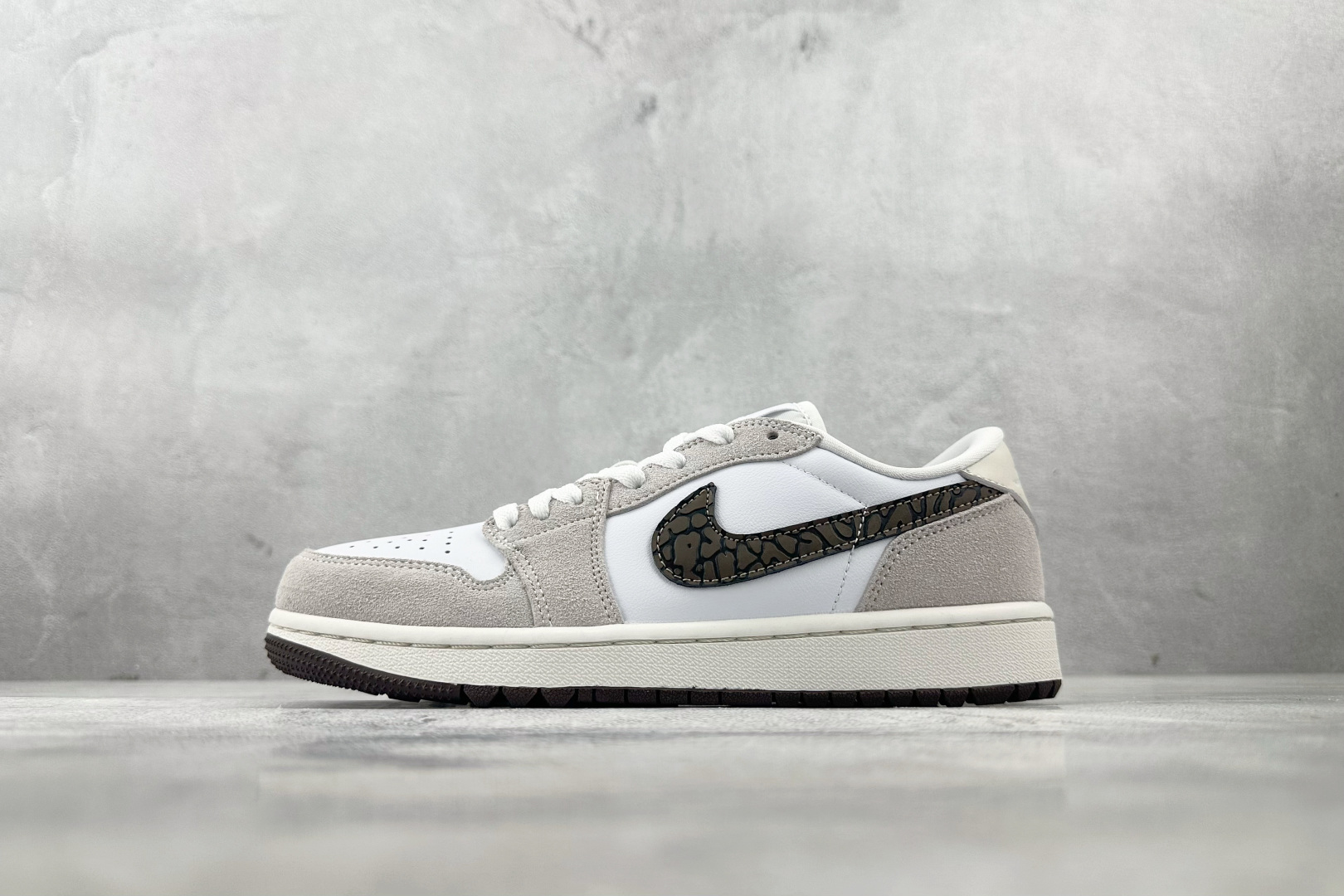 综合版 Jordan Air Jordan 1 白棕色 DD9315-116