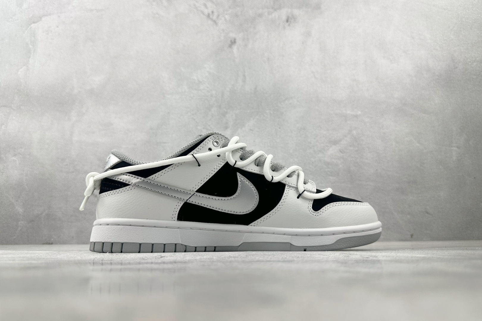 定制球鞋Nike Dunk 星黎 白黑银 WS0414-025