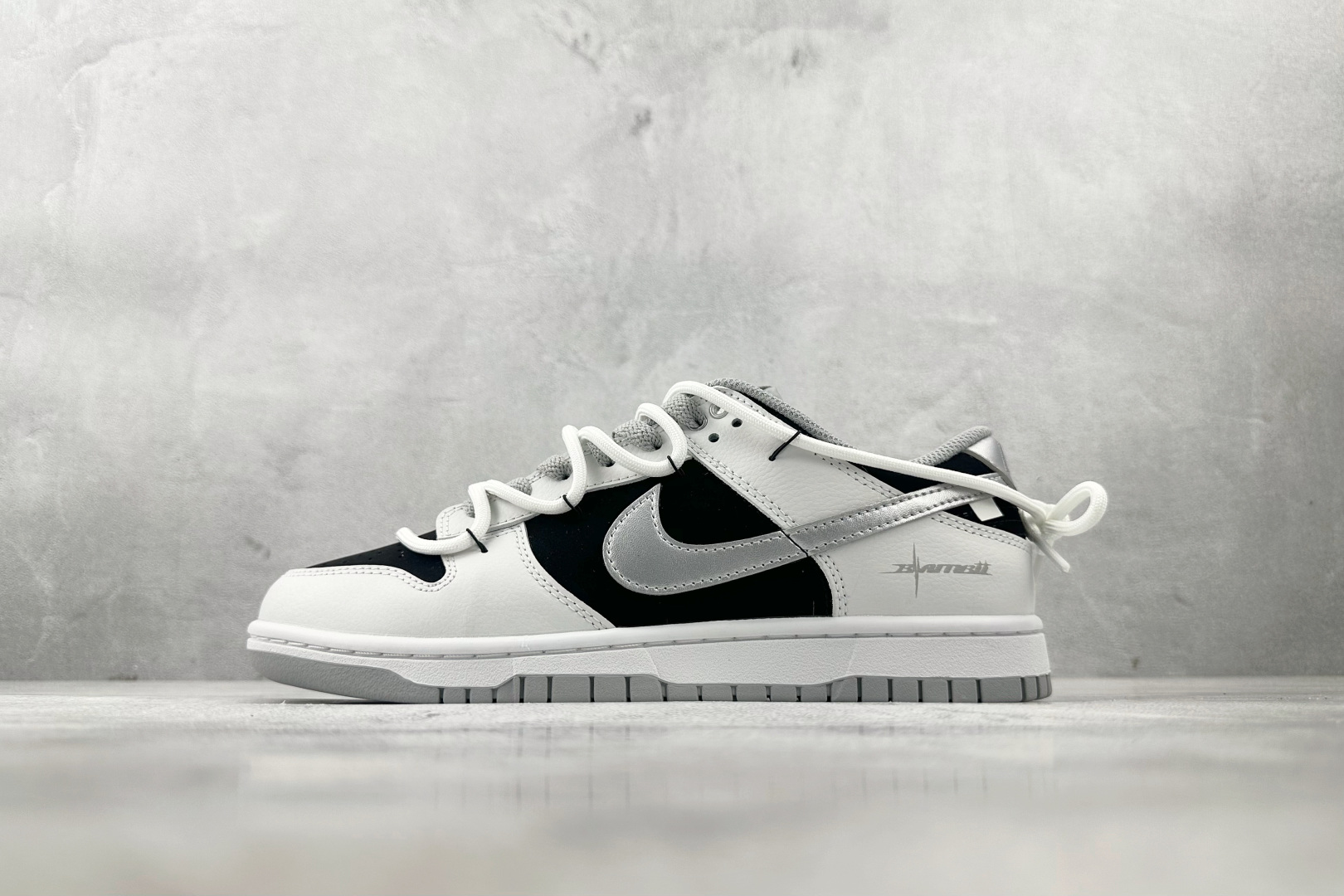 定制球鞋Nike Dunk 星黎 白黑银 WS0414-025