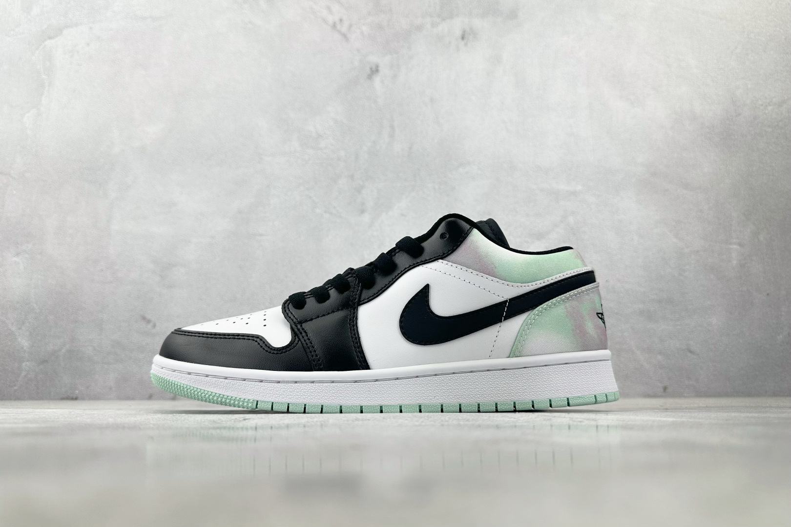 Jordan Air Jordan 1 low 白黑紫 DQ2514-100