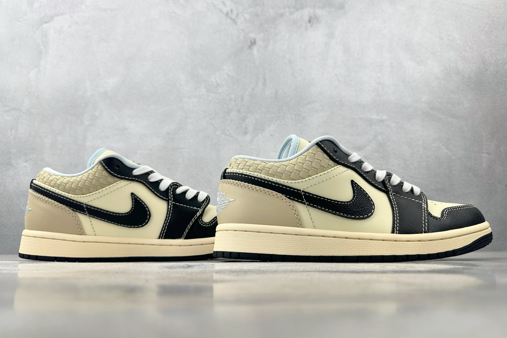 Jordan Air Jordan 1 low 米黑 HQ3437-101