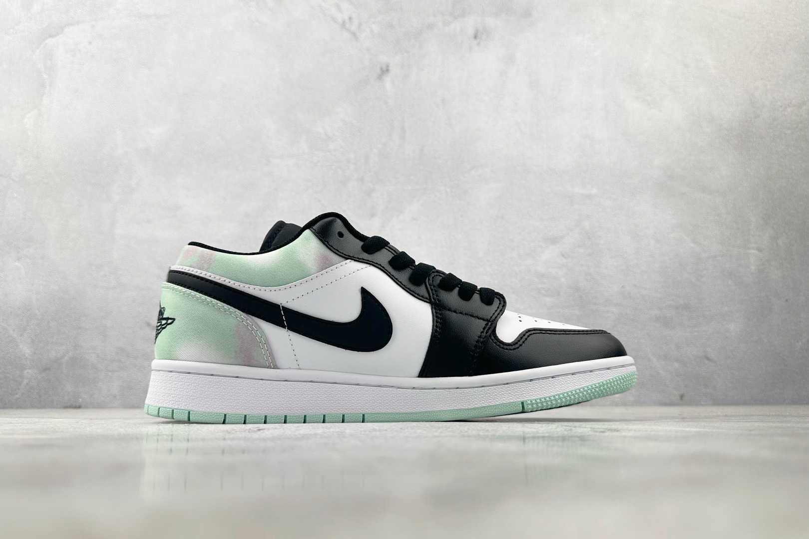 Jordan Air Jordan 1 low 白黑紫 DQ2514-100