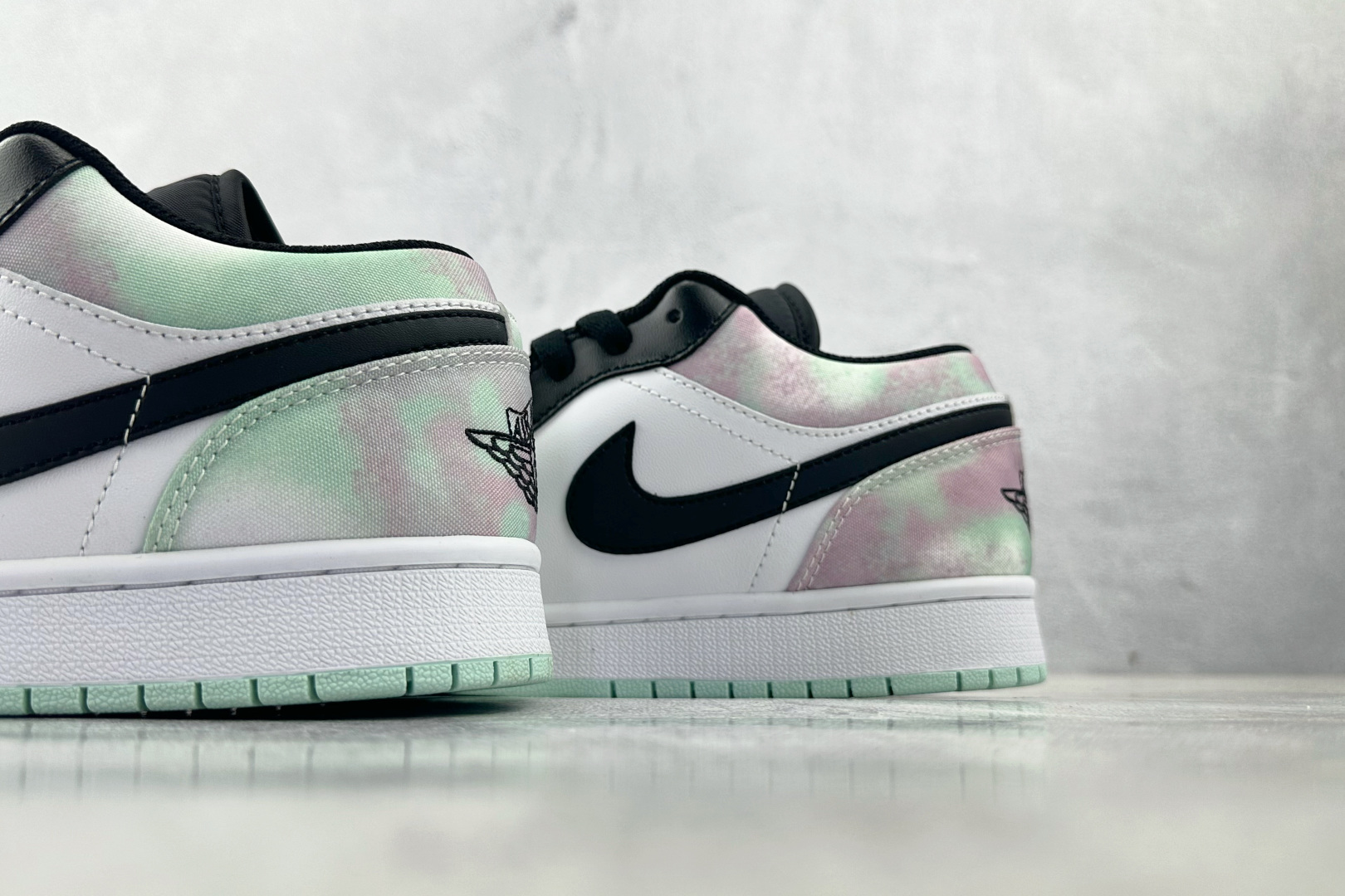 Jordan Air Jordan 1 low 白黑紫 DQ2514-100