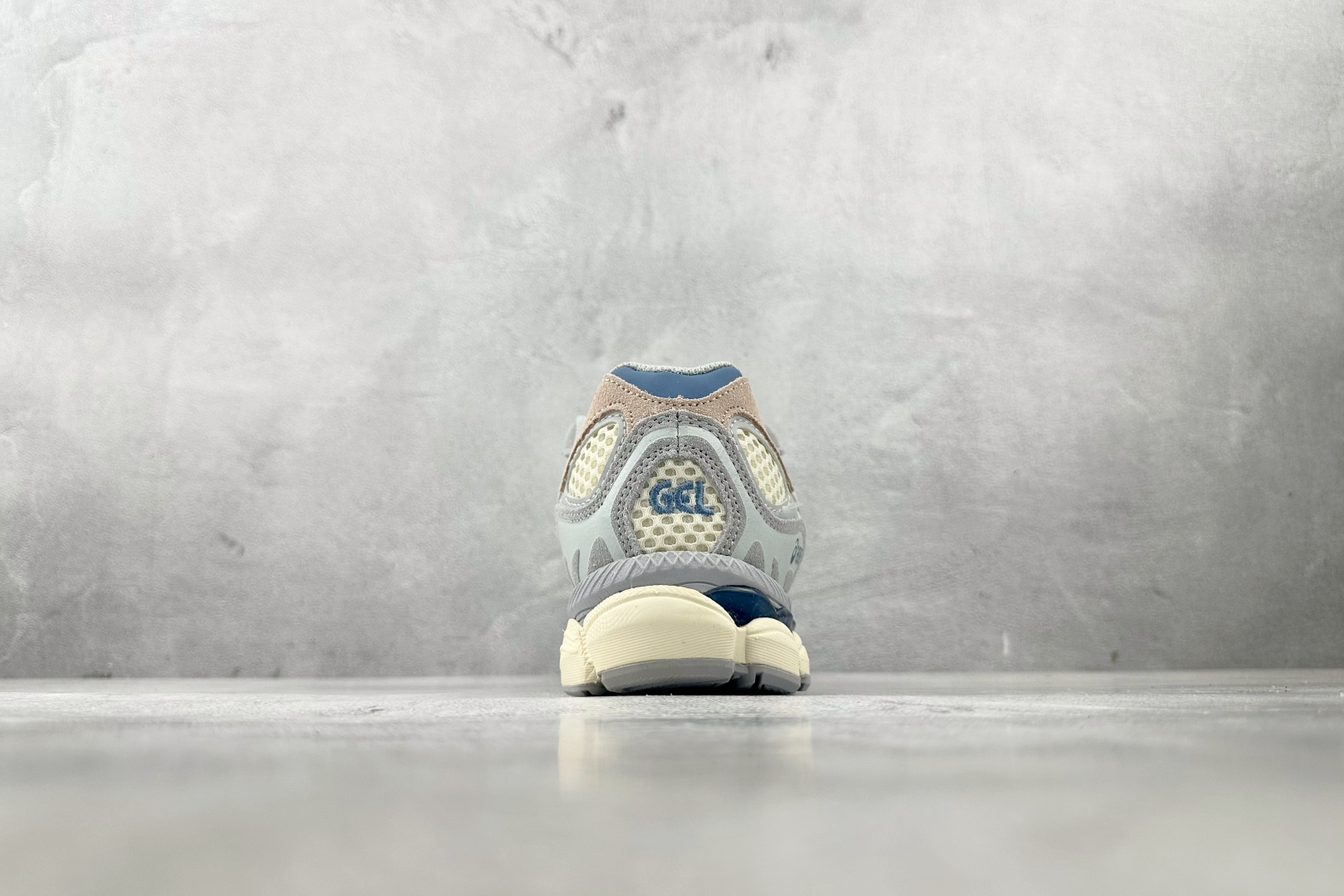 Asics GEL-NYC系列 米灰色 1203A372-600
