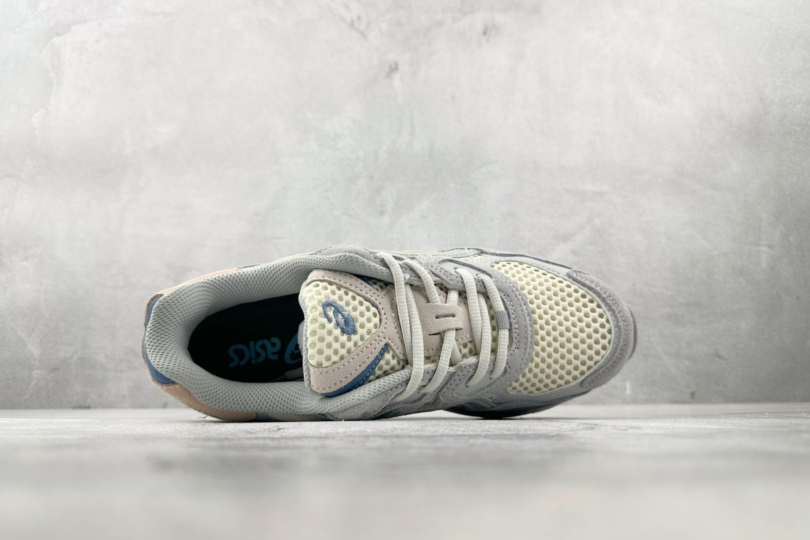 Asics GEL-NYC系列 米灰色 1203A372-600