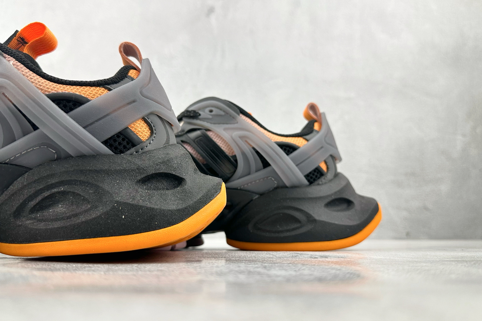 图片[8]-YH  adidas XLG RUNNER DELUXE 黑橙 货号：JP5765 尺码：36 36.5 37 38.5 39 40 40.5 41 42 42.5 43 44 44.5 45-选品中心