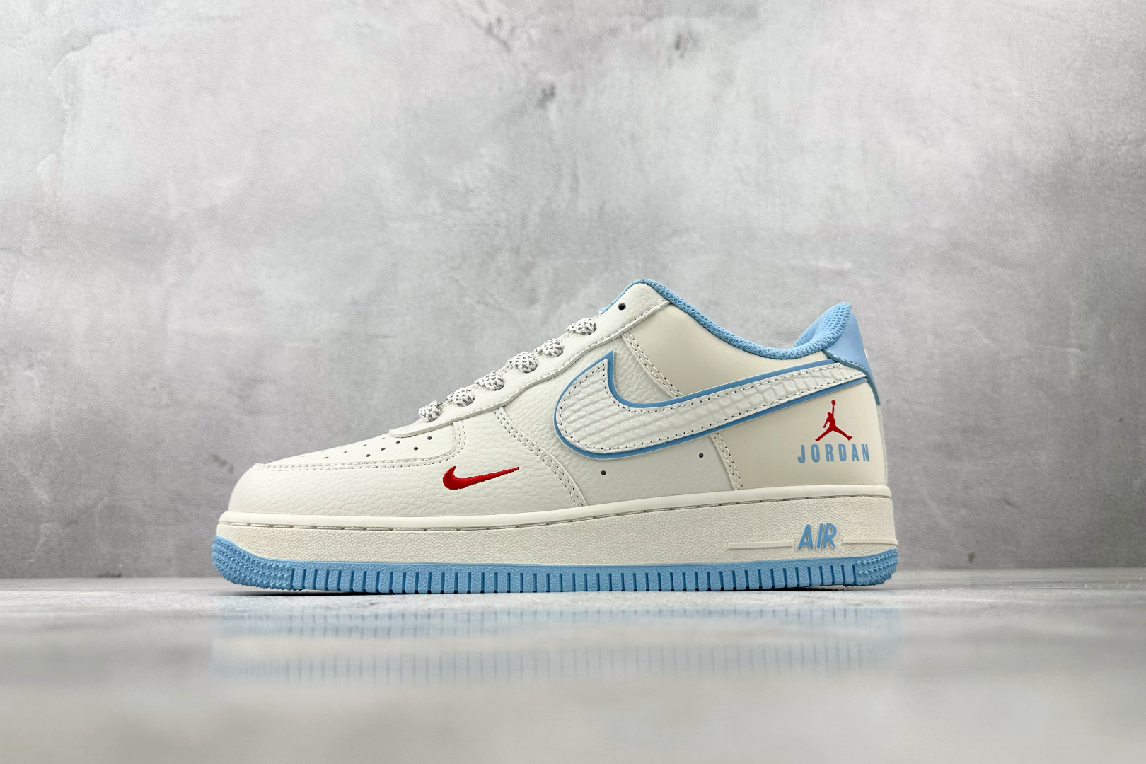 Nike Air Force 1’07 Jordan 联名 米白蓝 CS5288-029
